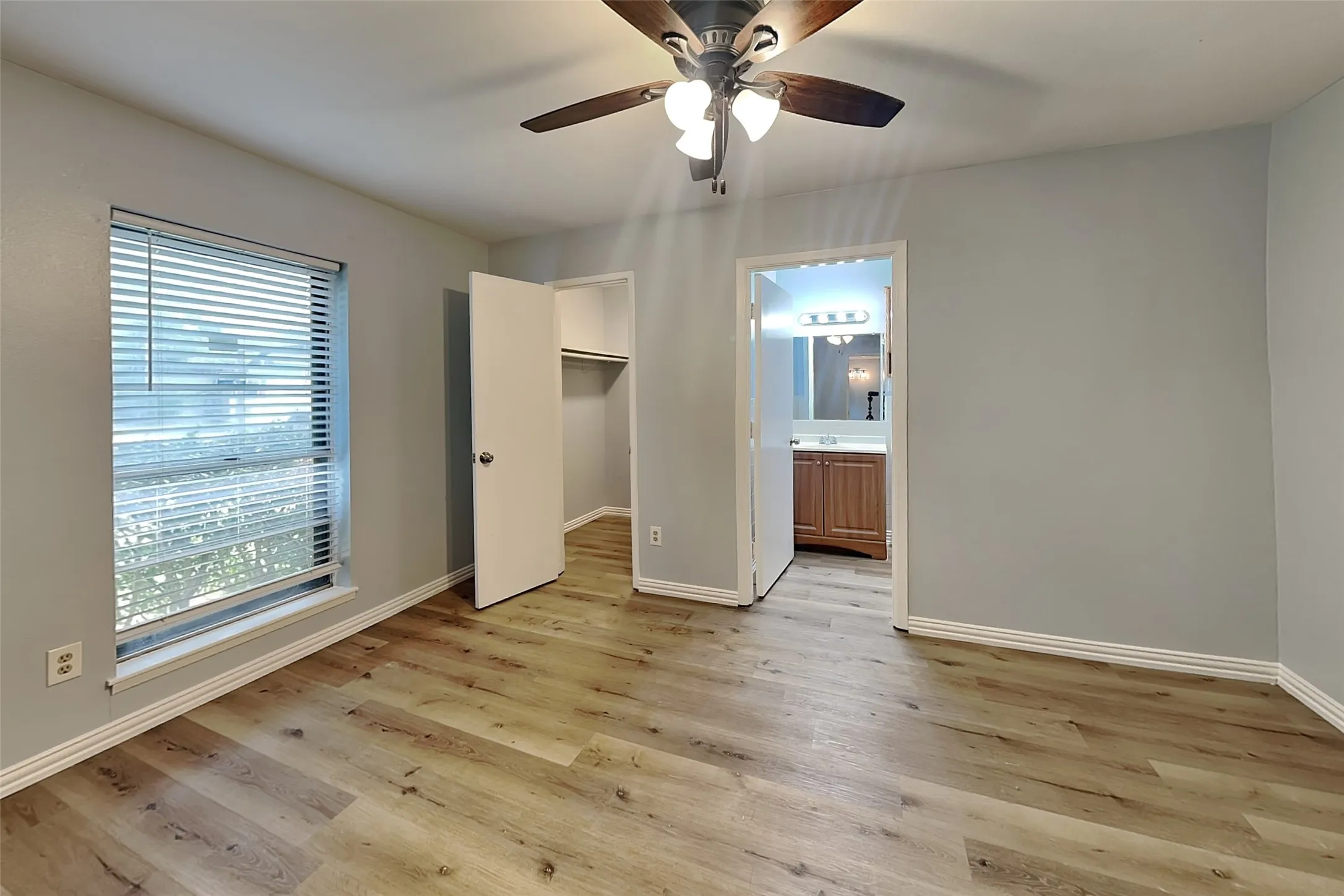 Single Family Residence For Rent in Collin County , 1913 Briarwood Drive, Plano, Texas 75074, 4 Bedroom, 2 Bathroom, Garage spaces, 1,277 Sqft, built in 1971, mls#21340355, Real Estate Agent in Plano, Homes For Rent in Collin county, Homes For Rent in Plano, Realtor in Plano Texas, Real Estate Brokerage Independent Realty Texas, Luminita Cordes Realtor