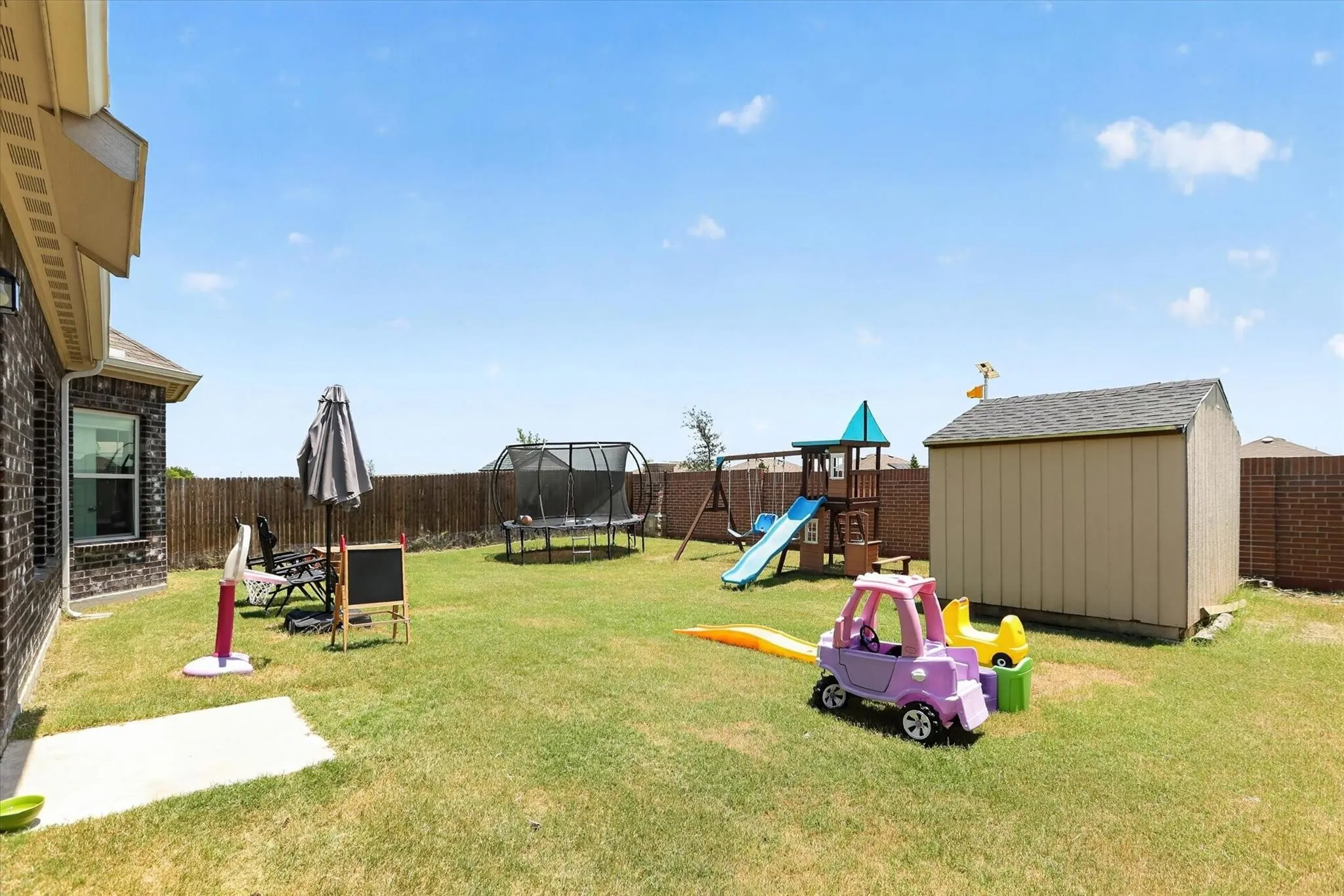 Single Family Residence For Rent in Hunt County , 1928 Blackbrush Drive, Royse City, Texas 75189, 4 Bedroom, 3 Bathroom, 2 Garage spaces, 2,367 Sqft, built in 2021, mls#21339953, Real Estate Agent in Royse City, Homes For Rent in Hunt county, Homes For Rent in Royse City, Realtor in Royse City Texas, Real Estate Brokerage Independent Realty Texas, Luminita Cordes Realtor