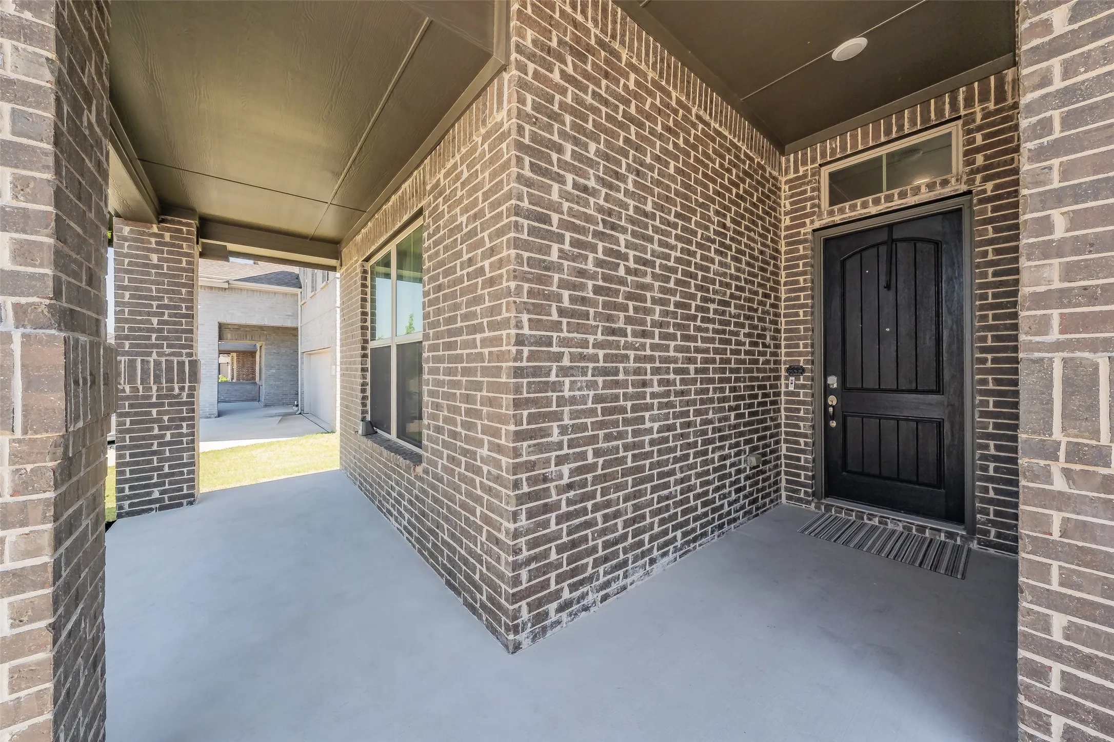 Single Family Residence For Sale in Tarrant County , 918 Hawthorn Lane, Mansfield, Texas 76063, 3 Bedroom, 3 Bathroom, 2 Garage spaces, 2,091 Sqft, built in 2023, mls#21339442, Real Estate Agent in Mansfield, Homes For Sale in Tarrant county, Homes For Sale in Mansfield, Realtor in Mansfield Texas, Real Estate Brokerage Independent Realty Texas, Luminita Cordes Realtor