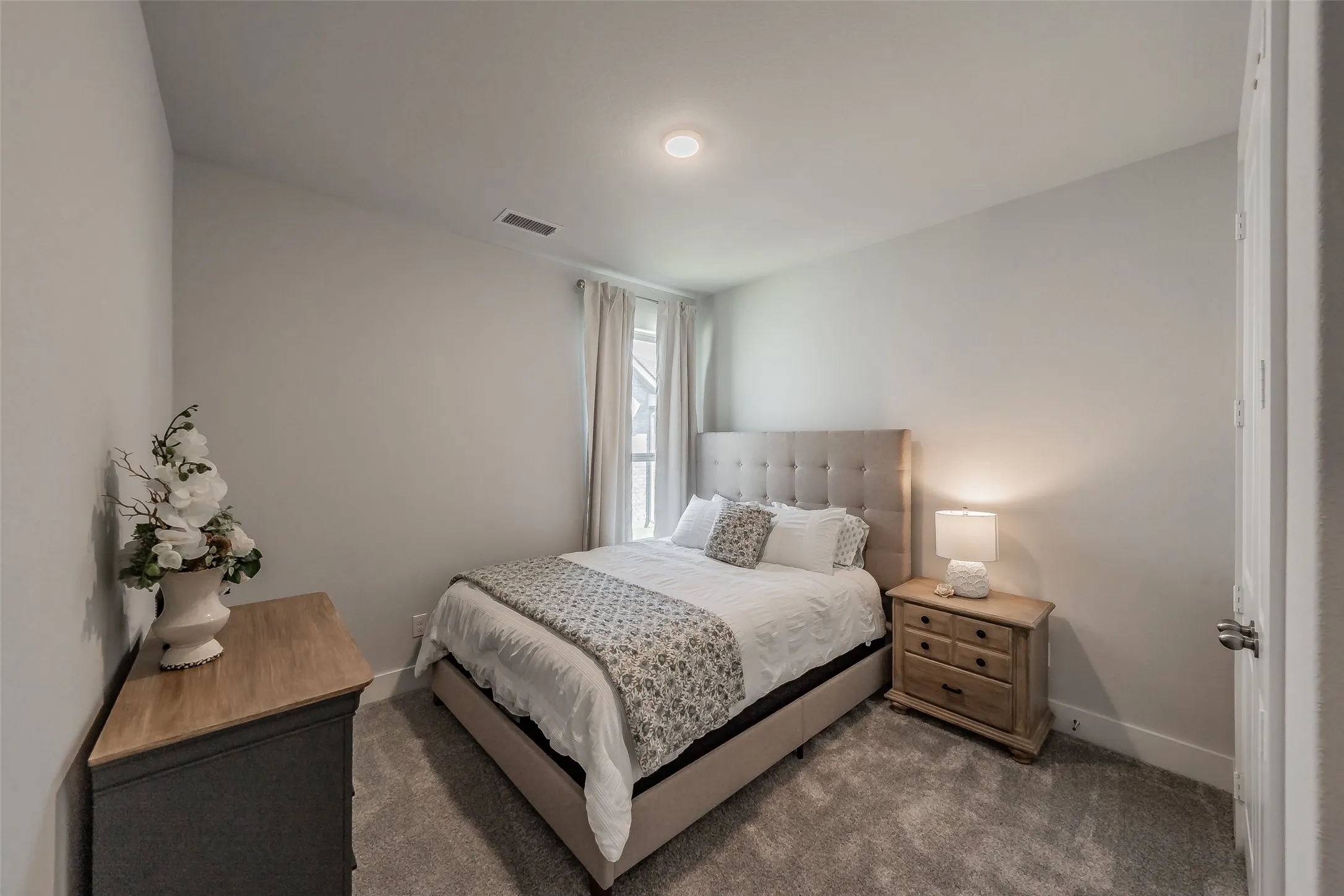 Single Family Residence For Sale in Tarrant County , 918 Hawthorn Lane, Mansfield, Texas 76063, 3 Bedroom, 3 Bathroom, 2 Garage spaces, 2,091 Sqft, built in 2023, mls#21339442, Real Estate Agent in Mansfield, Homes For Sale in Tarrant county, Homes For Sale in Mansfield, Realtor in Mansfield Texas, Real Estate Brokerage Independent Realty Texas, Luminita Cordes Realtor