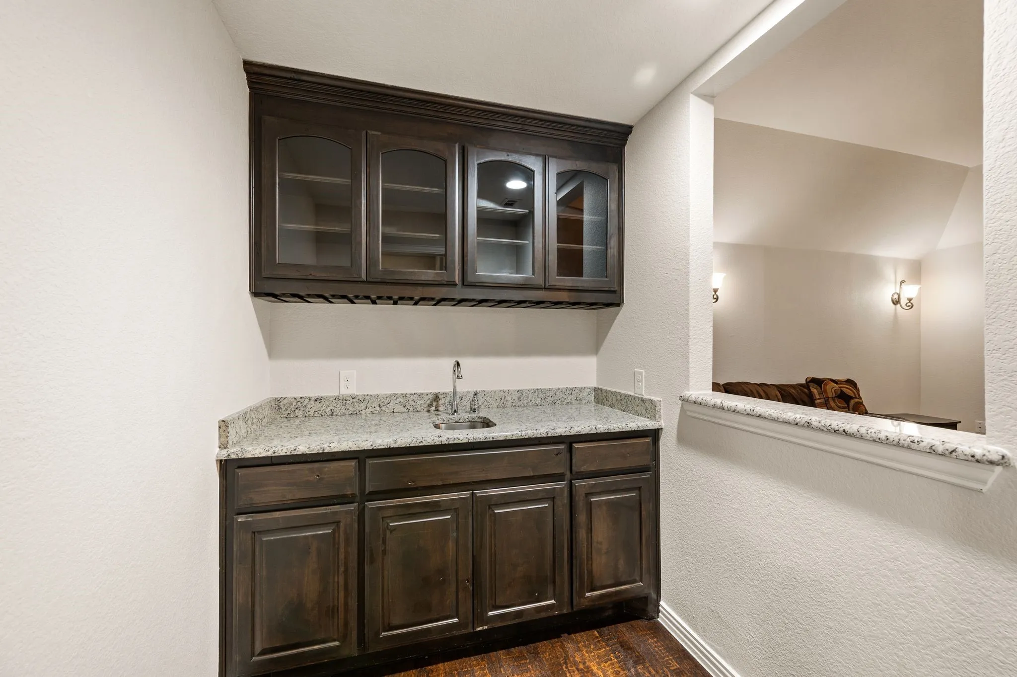 Single Family Residence For Sale in Tarrant County , 7216 E Nirvana Circle, North Richland Hills, Texas 76182, 4 Bedroom, 4 Bathroom, 3 Garage spaces, 3,002 Sqft, built in 2014, mls#21340490, Real Estate Agent in North Richland Hills, Homes For Sale in Tarrant county, Homes For Sale in North Richland Hills, Realtor in North Richland Hills Texas, Real Estate Brokerage Independent Realty Texas, Luminita Cordes Realtor