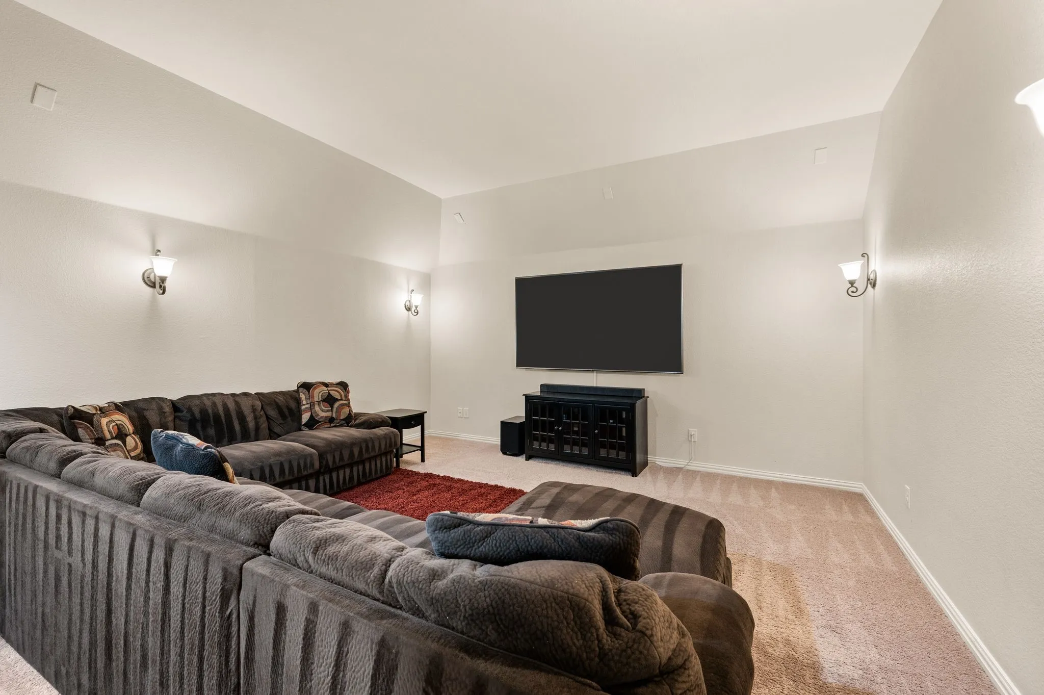 Single Family Residence For Sale in Tarrant County , 7216 E Nirvana Circle, North Richland Hills, Texas 76182, 4 Bedroom, 4 Bathroom, 3 Garage spaces, 3,002 Sqft, built in 2014, mls#21340490, Real Estate Agent in North Richland Hills, Homes For Sale in Tarrant county, Homes For Sale in North Richland Hills, Realtor in North Richland Hills Texas, Real Estate Brokerage Independent Realty Texas, Luminita Cordes Realtor
