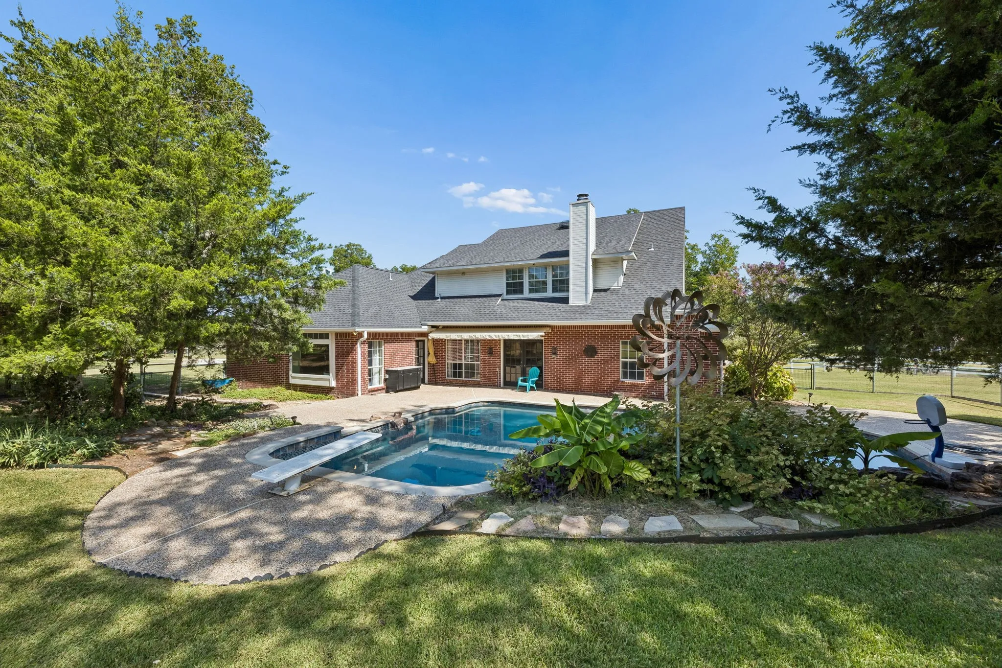 Single Family Residence For Sale in Kaufman County , 15175 Markout Central, Forney, Texas 75126, 6 Bedroom, 5 Bathroom, Garage spaces, 4,663 Sqft, built in 1999, mls#21339940, Real Estate Agent in Forney, Homes For Sale in Kaufman county, Homes For Sale in Forney, Realtor in Forney Texas, Real Estate Brokerage Independent Realty Texas, Luminita Cordes Realtor