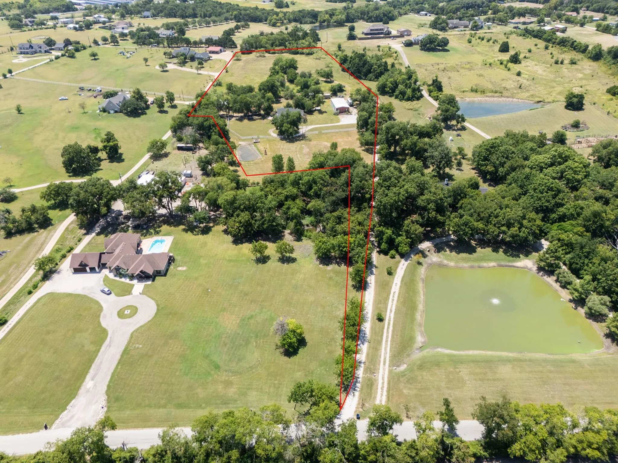 Single Family Residence For Sale in Kaufman County , 15175 Markout Central, Forney, Texas 75126, 6 Bedroom, 5 Bathroom, Garage spaces, 4,663 Sqft, built in 1999, mls#21339940, Real Estate Agent in Forney, Homes For Sale in Kaufman county, Homes For Sale in Forney, Realtor in Forney Texas, Real Estate Brokerage Independent Realty Texas, Luminita Cordes Realtor