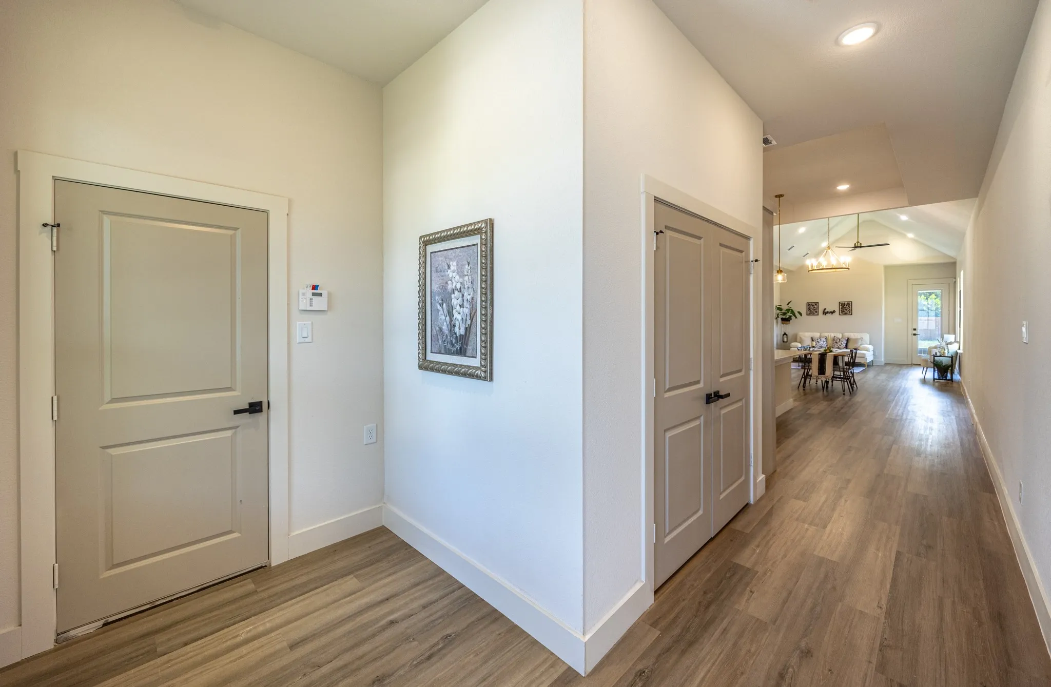 Single Family Residence For Sale in Tarrant County , 903 S Ayers Avenue, Fort Worth, Texas 76103, 4 Bedroom, 2 Bathroom, 2 Garage spaces, 1,690 Sqft, built in 2026, mls#21340499, Real Estate Agent in Fort Worth, Homes For Sale in Tarrant county, Homes For Sale in Fort Worth, Realtor in Fort Worth Texas, Real Estate Brokerage Independent Realty Texas, Luminita Cordes Realtor