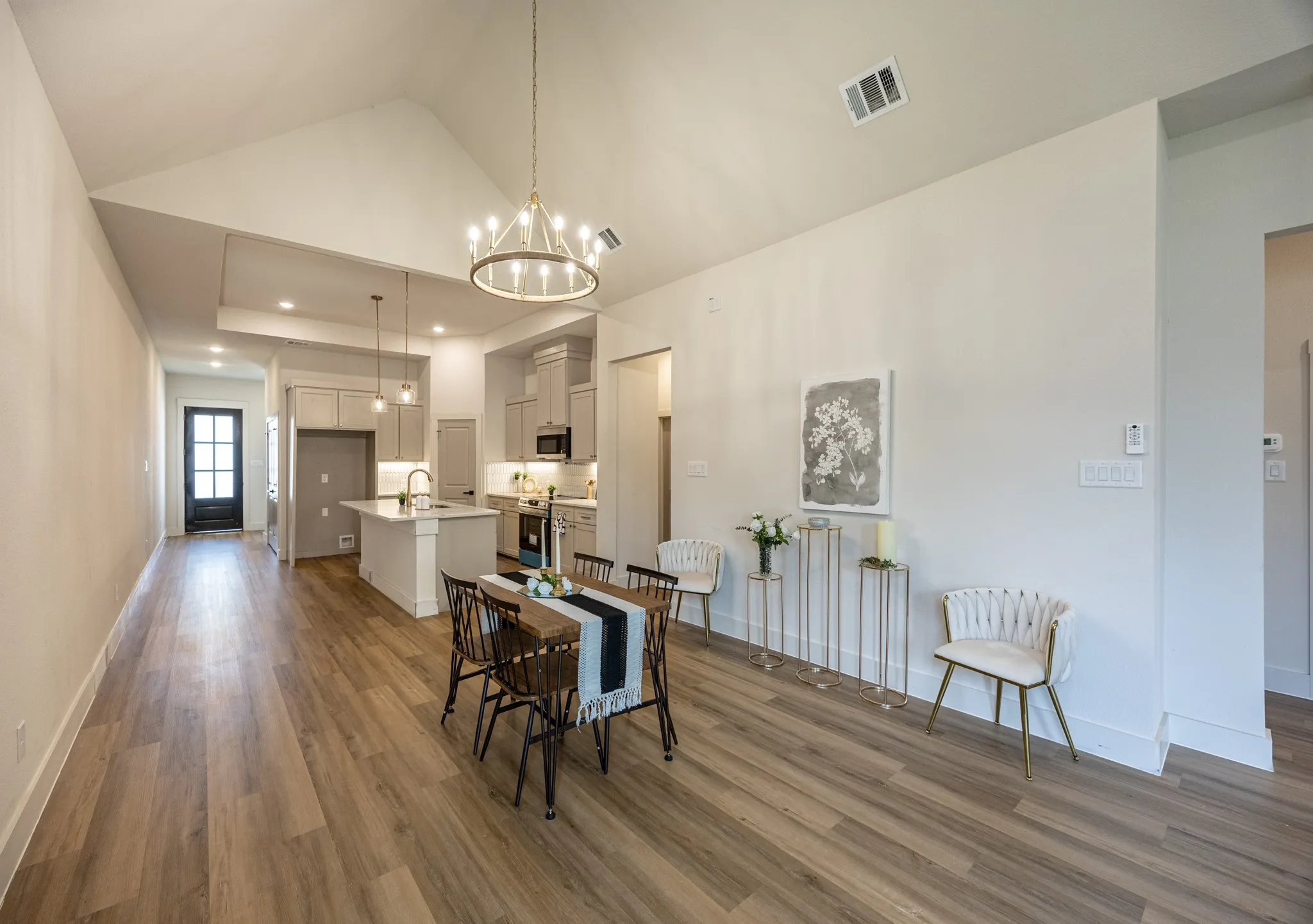 Single Family Residence For Sale in Tarrant County , 903 S Ayers Avenue, Fort Worth, Texas 76103, 4 Bedroom, 2 Bathroom, 2 Garage spaces, 1,690 Sqft, built in 2026, mls#21340499, Real Estate Agent in Fort Worth, Homes For Sale in Tarrant county, Homes For Sale in Fort Worth, Realtor in Fort Worth Texas, Real Estate Brokerage Independent Realty Texas, Luminita Cordes Realtor