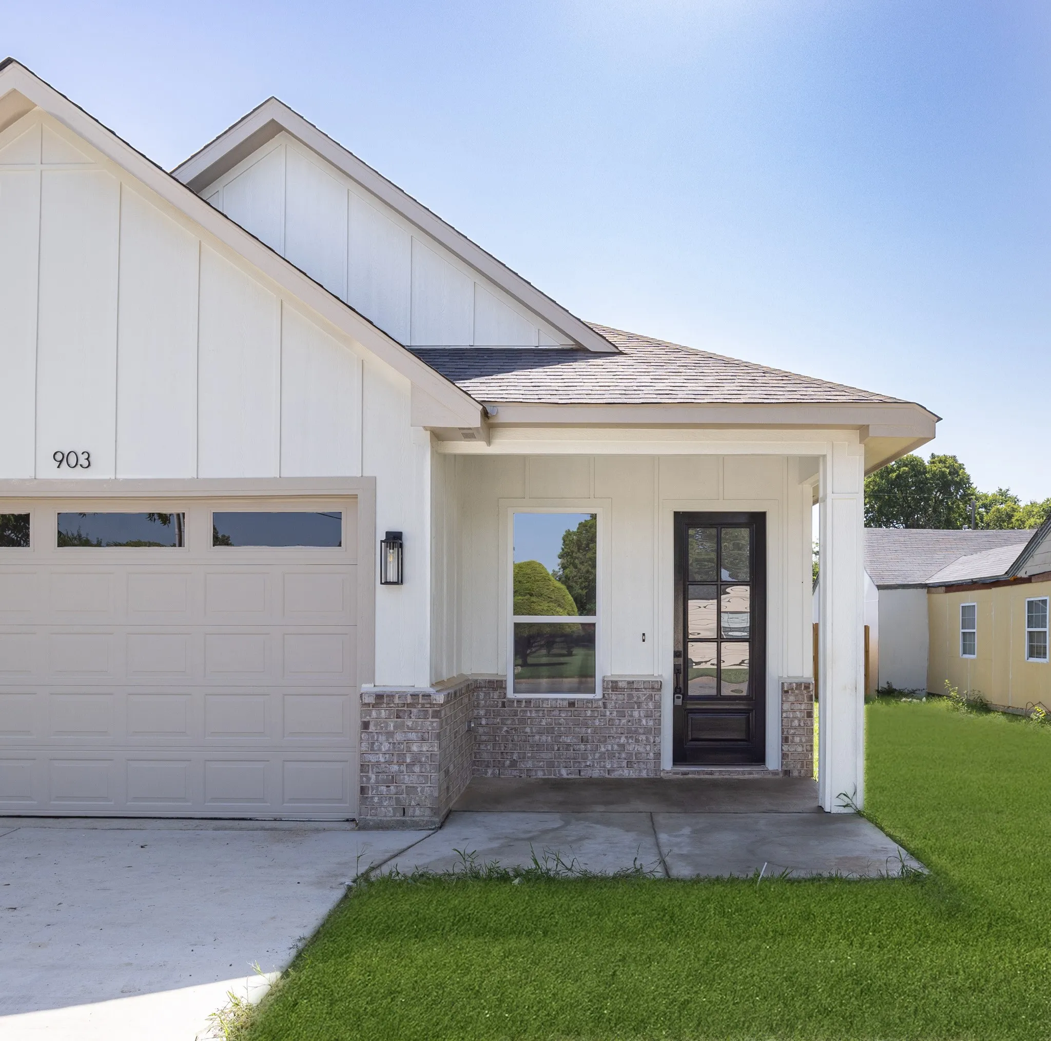 Single Family Residence For Sale in Tarrant County , 903 S Ayers Avenue, Fort Worth, Texas 76103, 4 Bedroom, 2 Bathroom, 2 Garage spaces, 1,690 Sqft, built in 2026, mls#21340499, Real Estate Agent in Fort Worth, Homes For Sale in Tarrant county, Homes For Sale in Fort Worth, Realtor in Fort Worth Texas, Real Estate Brokerage Independent Realty Texas, Luminita Cordes Realtor