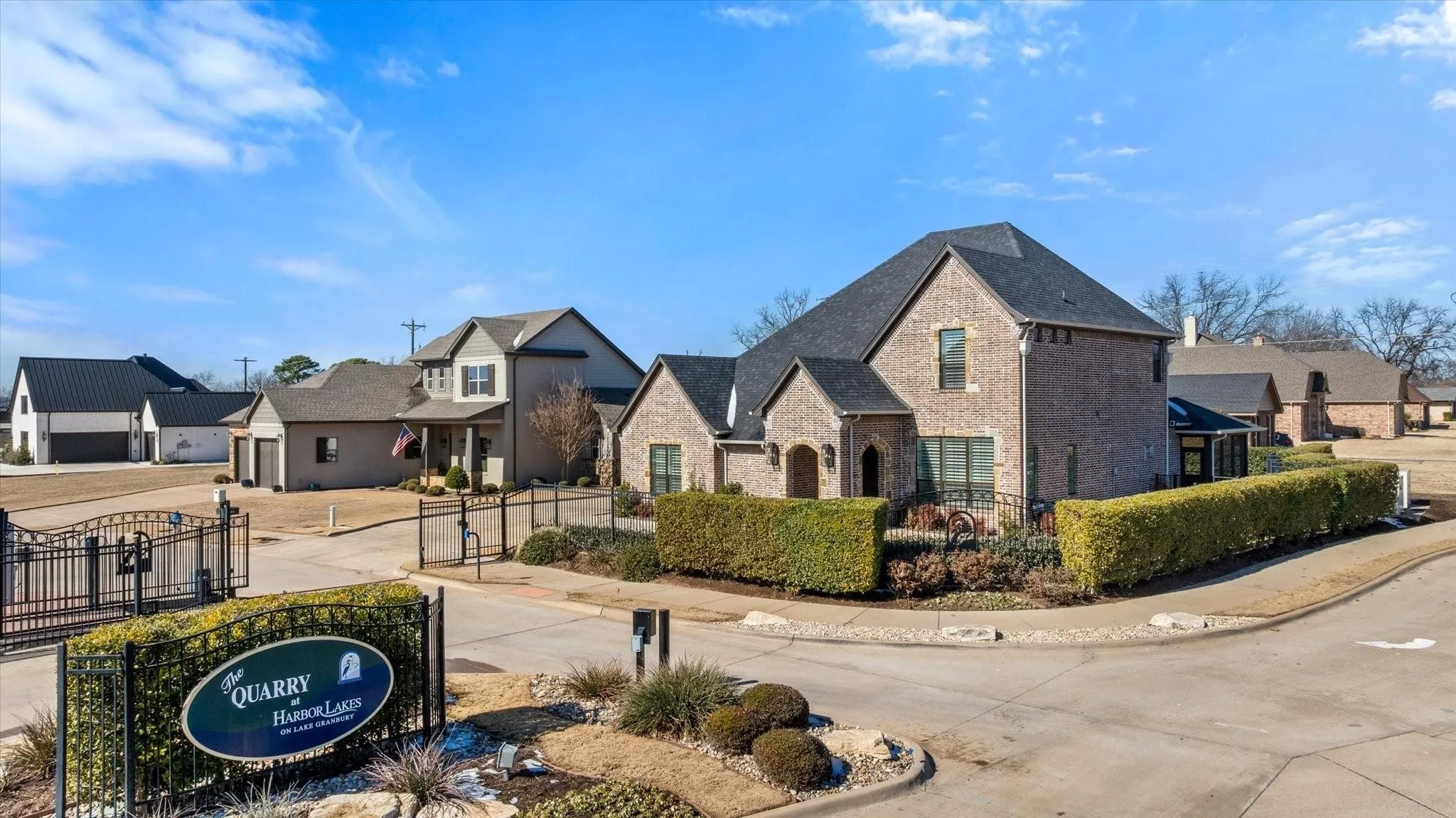 Single Family Residence For Rent in Hood County , 1001 Quarry Court, Granbury, Texas 76048, 4 Bedrooms, 3 Bathrooms, 3 Garage spaces, 3,036 Sqft, built in 2022, Price $3,800, mls#21335641, Real Estate Agent in Granbury, Homes For Rent in Hood county, Homes For Rent in Granbury, Realtor in Granbury Texas, Real Estate Brokerage Independent Realty Texas, Luminita Cordes Realtor