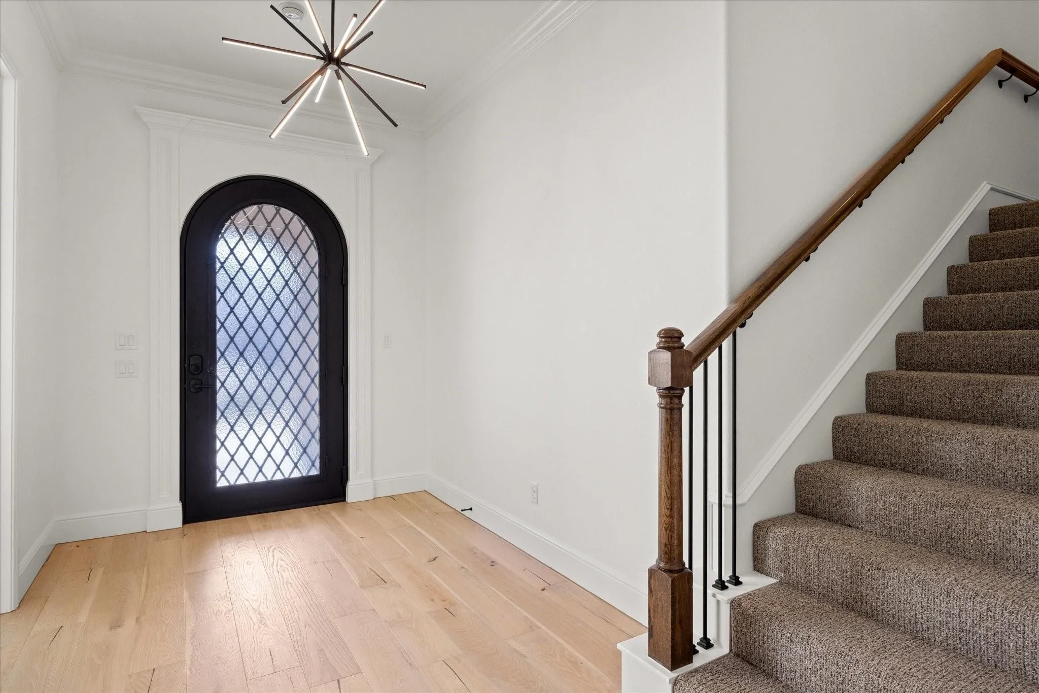 Single Family Residence For Rent in Hood County , 1001 Quarry Court, Granbury, Texas 76048, 4 Bedrooms, 3 Bathrooms, 3 Garage spaces, 3,036 Sqft, built in 2022, Price $3,800, mls#21335641, Real Estate Agent in Granbury, Homes For Rent in Hood county, Homes For Rent in Granbury, Realtor in Granbury Texas, Real Estate Brokerage Independent Realty Texas, Luminita Cordes Realtor