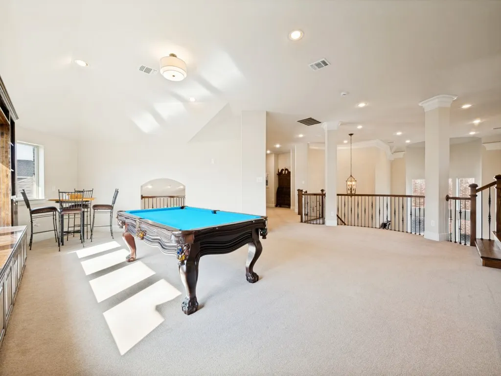 Single Family Residence For Sale in Denton County , 2350 Crest Pointe Place, Frisco, Texas 75034, 5 Bedroom, 4 Bathroom, 2 Garage spaces, 4,863 Sqft, built in 2014, mls#21329998, Real Estate Agent in Frisco, Homes For Sale in Denton county, Homes For Sale in Frisco, Realtor in Frisco Texas, Real Estate Brokerage Independent Realty Texas, Luminita Cordes Realtor