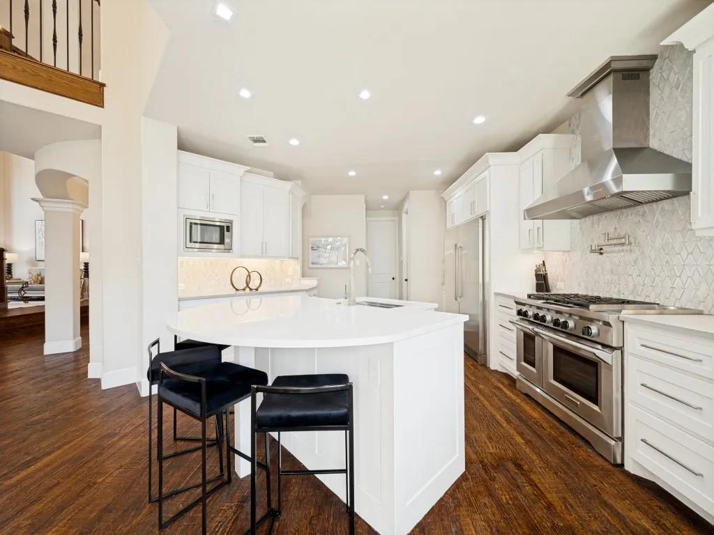 Single Family Residence For Sale in Denton County , 2350 Crest Pointe Place, Frisco, Texas 75034, 5 Bedroom, 4 Bathroom, 2 Garage spaces, 4,863 Sqft, built in 2014, mls#21329998, Real Estate Agent in Frisco, Homes For Sale in Denton county, Homes For Sale in Frisco, Realtor in Frisco Texas, Real Estate Brokerage Independent Realty Texas, Luminita Cordes Realtor