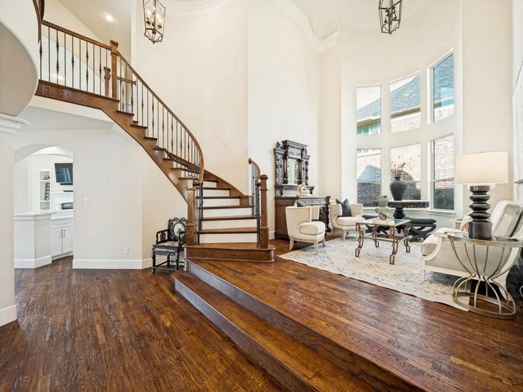 Single Family Residence For Sale in Denton County , 2350 Crest Pointe Place, Frisco, Texas 75034, 5 Bedroom, 4 Bathroom, 2 Garage spaces, 4,863 Sqft, built in 2014, mls#21329998, Real Estate Agent in Frisco, Homes For Sale in Denton county, Homes For Sale in Frisco, Realtor in Frisco Texas, Real Estate Brokerage Independent Realty Texas, Luminita Cordes Realtor