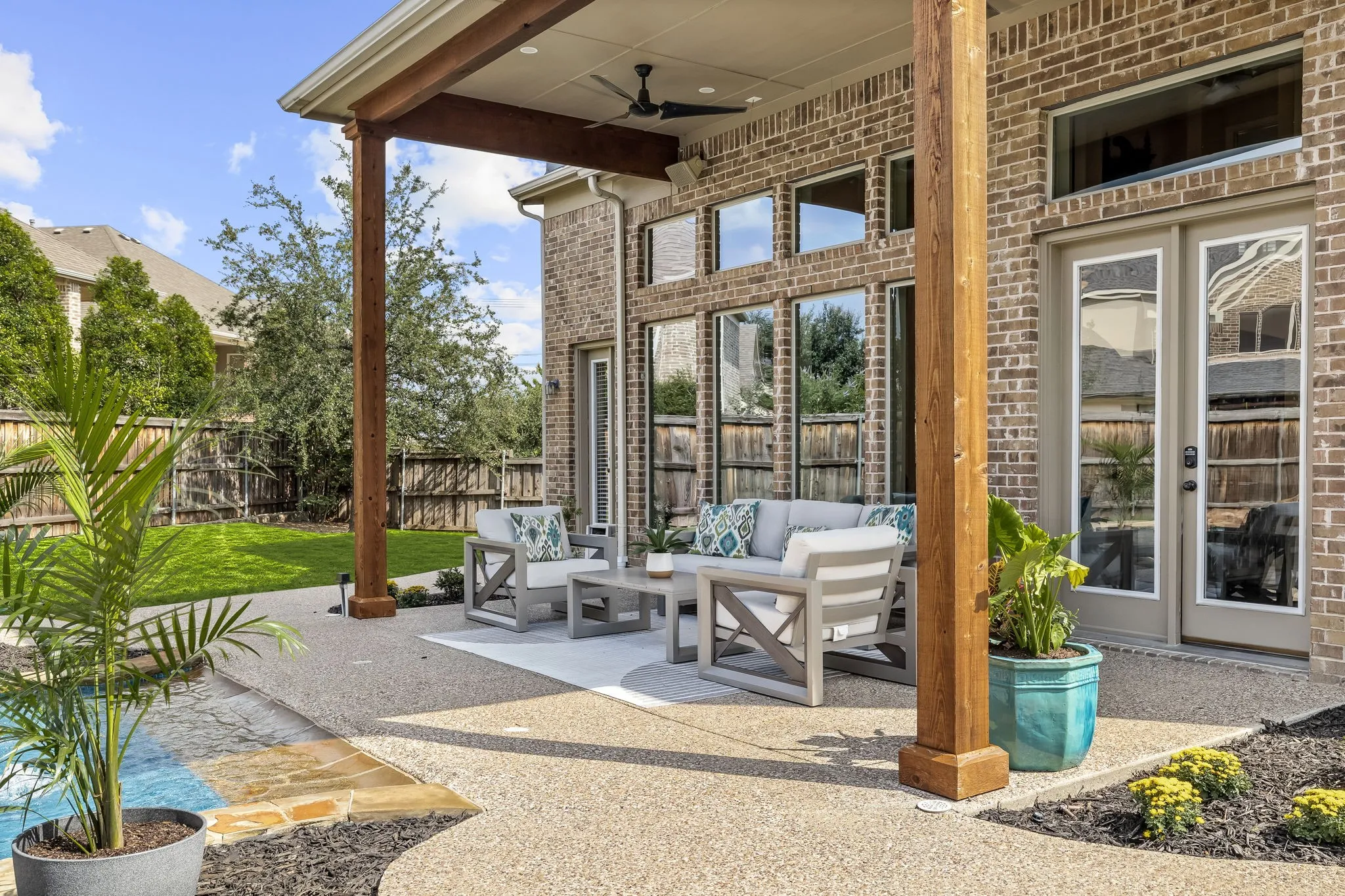 Single Family Residence For Sale in Denton County , 2350 Crest Pointe Place, Frisco, Texas 75034, 5 Bedroom, 4 Bathroom, 2 Garage spaces, 4,863 Sqft, built in 2014, mls#21329998, Real Estate Agent in Frisco, Homes For Sale in Denton county, Homes For Sale in Frisco, Realtor in Frisco Texas, Real Estate Brokerage Independent Realty Texas, Luminita Cordes Realtor