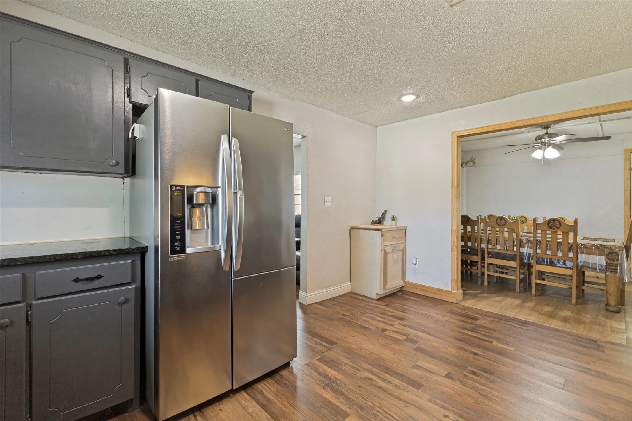 Single Family Residence For Sale in Kaufman County , 7400 County Road 131A, Terrell, Texas 75161, 4 Bedroom, 2 Bathroom, 2 Garage spaces, 1,604 Sqft, built in 1971, mls#21333457, Real Estate Agent in Terrell, Homes For Sale in Kaufman county, Homes For Sale in Terrell, Realtor in Terrell Texas, Real Estate Brokerage Independent Realty Texas, Luminita Cordes Realtor