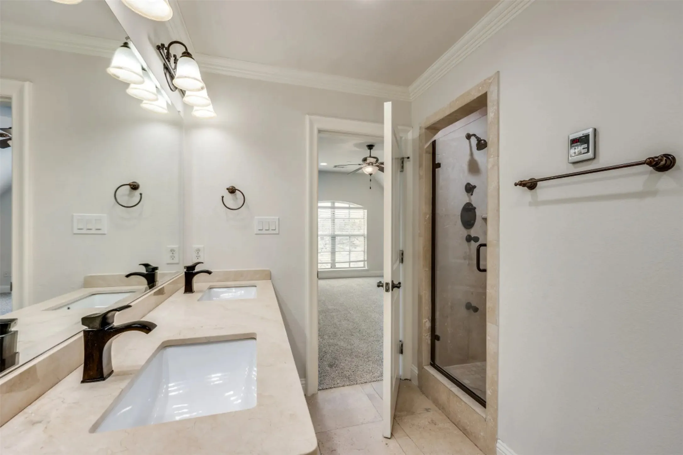 Townhouse For Rent in Dallas County , 4150 Druid Lane TH, University Park, Texas 75205, 3 Bedroom, 4 Bathroom, 2 Garage spaces, 2,095 Sqft, built in 2007, mls#21340569, Real Estate Agent in University Park, Homes For Rent in Dallas county, Homes For Rent in University Park, Realtor in University Park Texas, Real Estate Brokerage Independent Realty Texas, Luminita Cordes Realtor