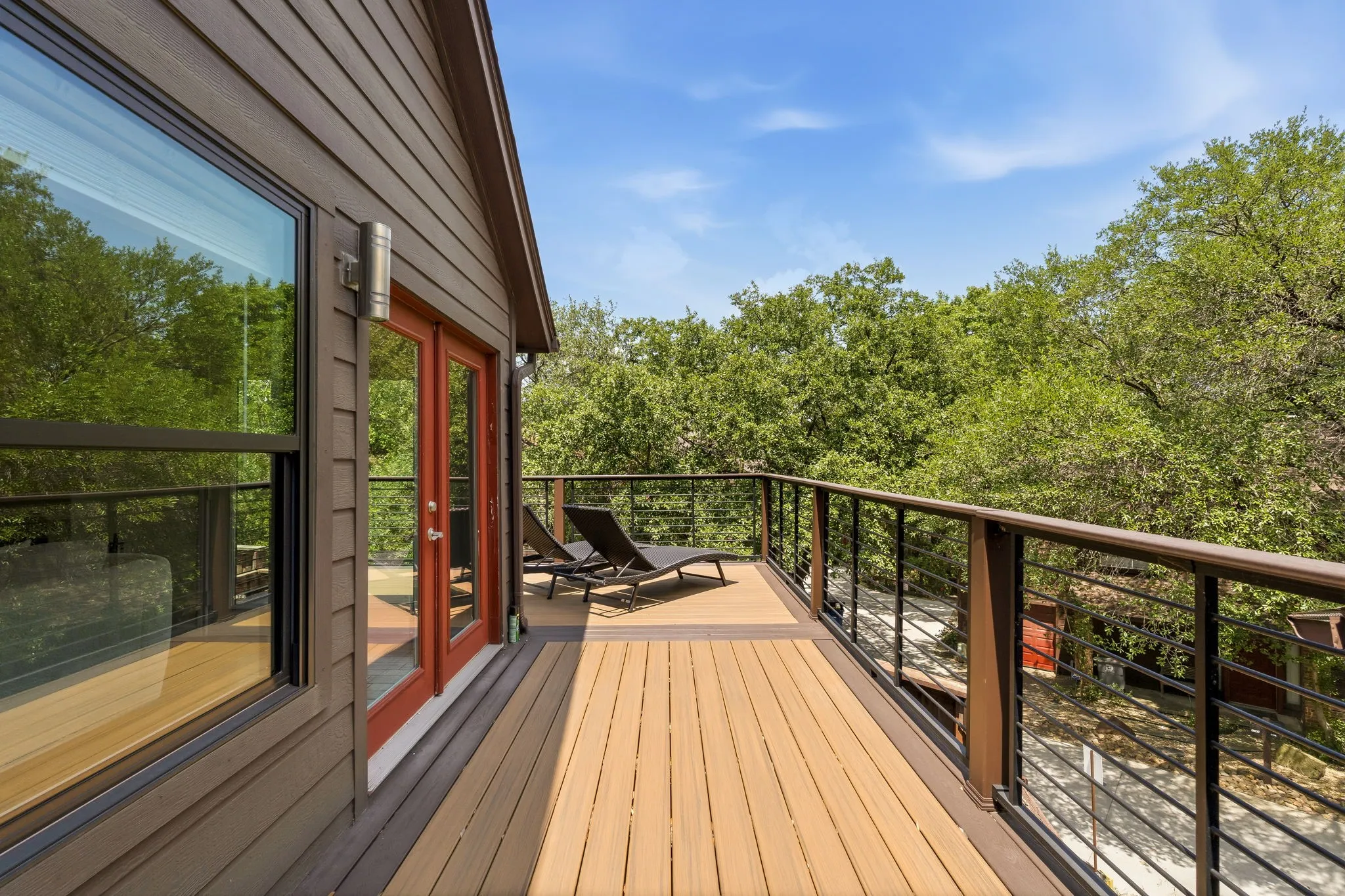 Single Family Residence For Rent in Dallas County , 6124 Summer Creek Circle, Dallas, Texas 75231, 2 Bedroom, 2 Bathroom, 1 Garage spaces, 1,440 Sqft, built in 1980, mls#21340518, Real Estate Agent in Dallas, Homes For Rent in Dallas county, Homes For Rent in Dallas, Realtor in Dallas Texas, Real Estate Brokerage Independent Realty Texas, Luminita Cordes Realtor
