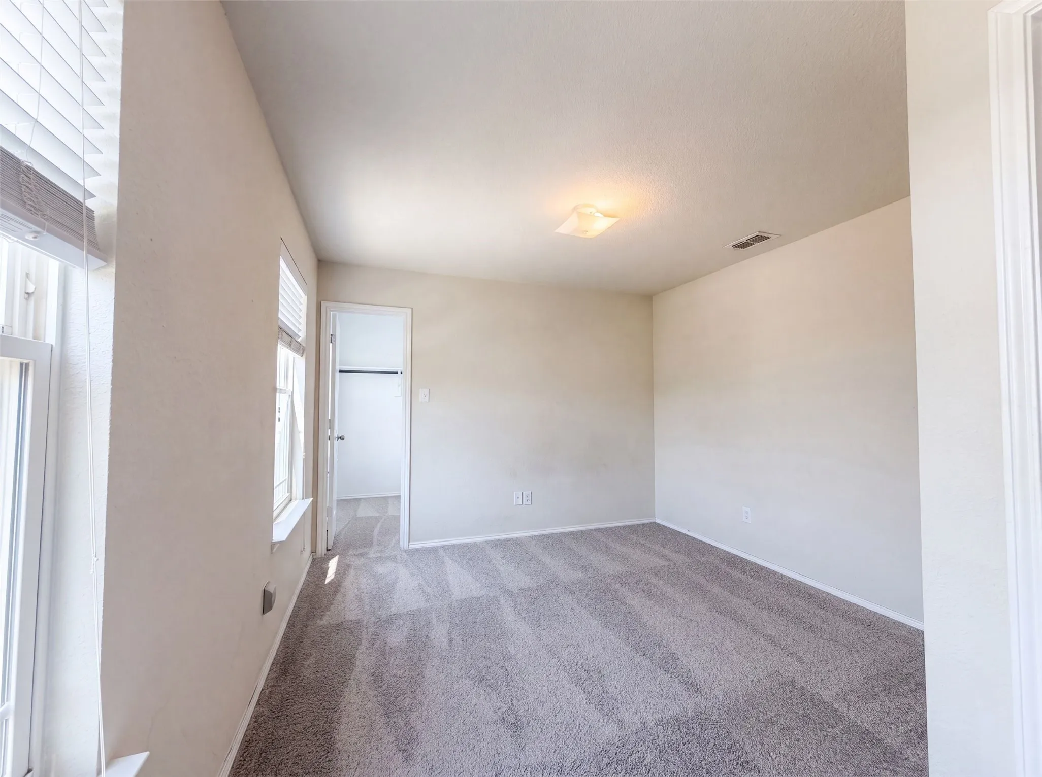 Single Family Residence For Sale in Denton County , 9201 Benevolent Court, Providence Village, Texas 76227, 4 Bedroom, 3 Bathroom, 2 Garage spaces, 2,335 Sqft, built in 2016, mls#21340582, Real Estate Agent in Providence Village, Homes For Sale in Denton county, Homes For Sale in Providence Village, Realtor in Providence Village Texas, Real Estate Brokerage Independent Realty Texas, Luminita Cordes Realtor