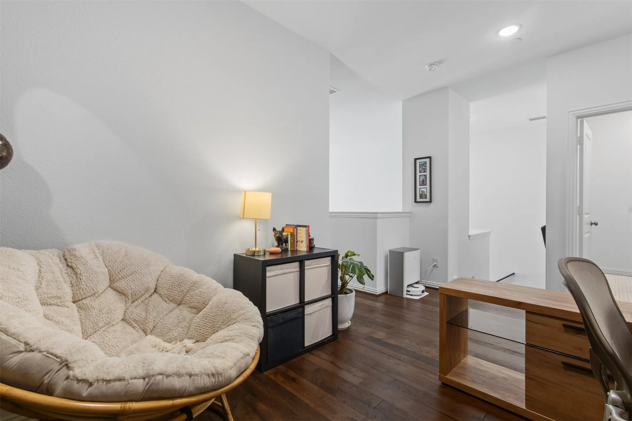 Townhouse For Sale in Denton County , 3672 Dutchess Drive, Frisco, Texas 75034, 2 Bedroom, 3 Bathroom, 2 Garage spaces, 1,842 Sqft, built in 2020, Price $455,000, mls#21340207, Real Estate Agent in Frisco, Homes For Sale in Denton county, Homes For Sale in Frisco, Realtor in Frisco Texas, Real Estate Brokerage Independent Realty Texas, Luminita Cordes Realtor
