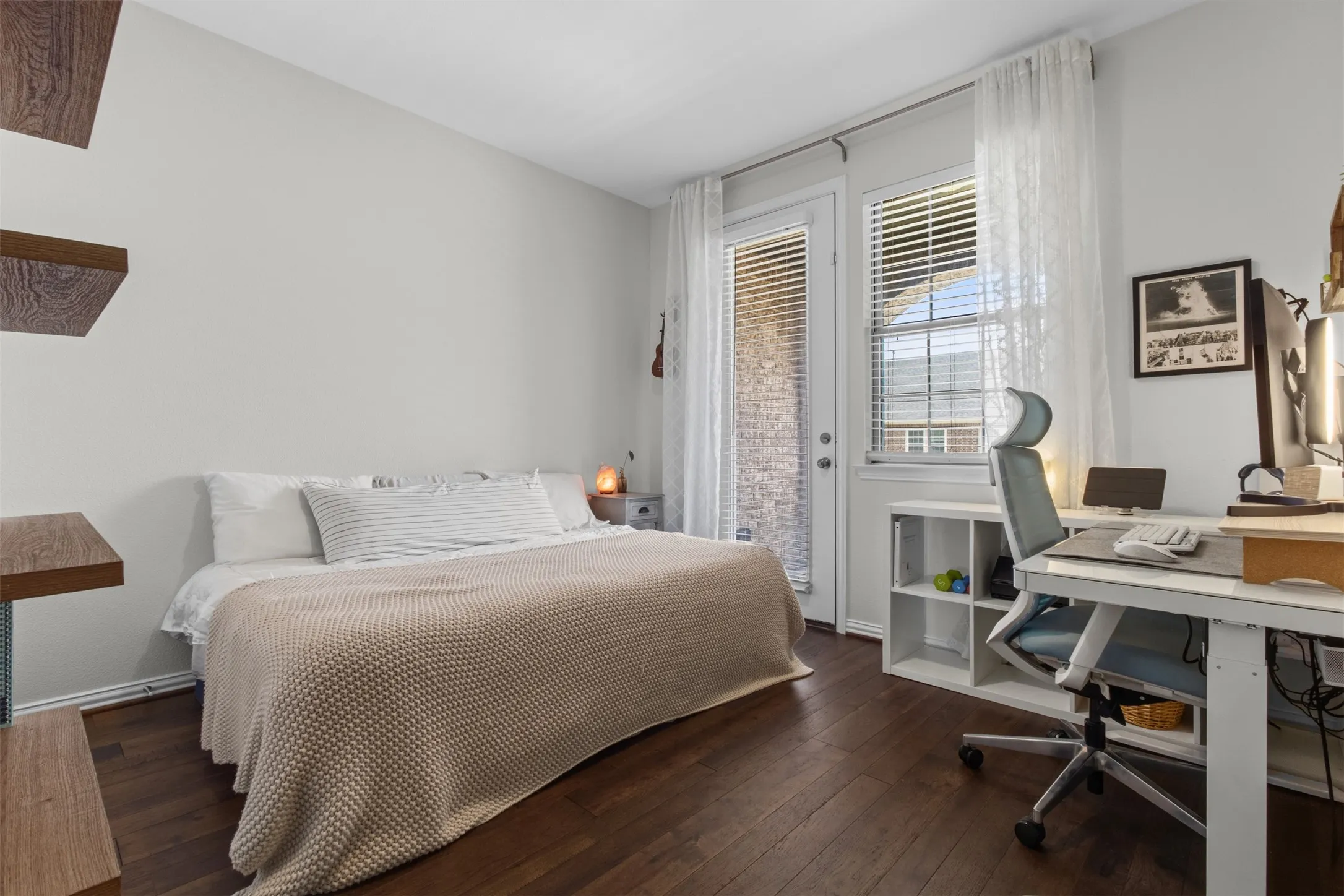 Townhouse For Sale in Denton County , 3672 Dutchess Drive, Frisco, Texas 75034, 2 Bedroom, 3 Bathroom, 2 Garage spaces, 1,842 Sqft, built in 2020, Price $455,000, mls#21340207, Real Estate Agent in Frisco, Homes For Sale in Denton county, Homes For Sale in Frisco, Realtor in Frisco Texas, Real Estate Brokerage Independent Realty Texas, Luminita Cordes Realtor