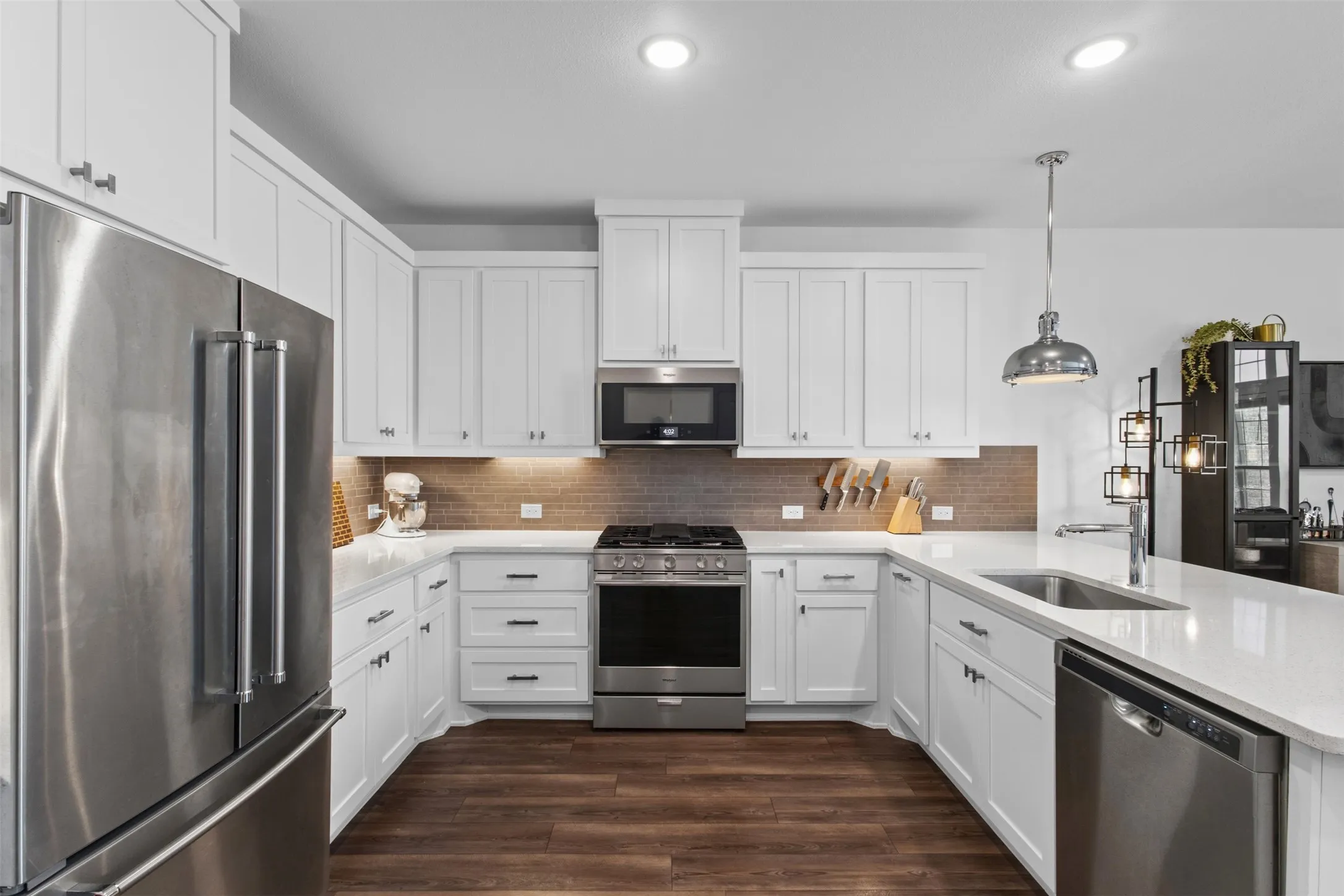 Townhouse For Sale in Denton County , 3672 Dutchess Drive, Frisco, Texas 75034, 2 Bedroom, 3 Bathroom, 2 Garage spaces, 1,842 Sqft, built in 2020, Price $455,000, mls#21340207, Real Estate Agent in Frisco, Homes For Sale in Denton county, Homes For Sale in Frisco, Realtor in Frisco Texas, Real Estate Brokerage Independent Realty Texas, Luminita Cordes Realtor