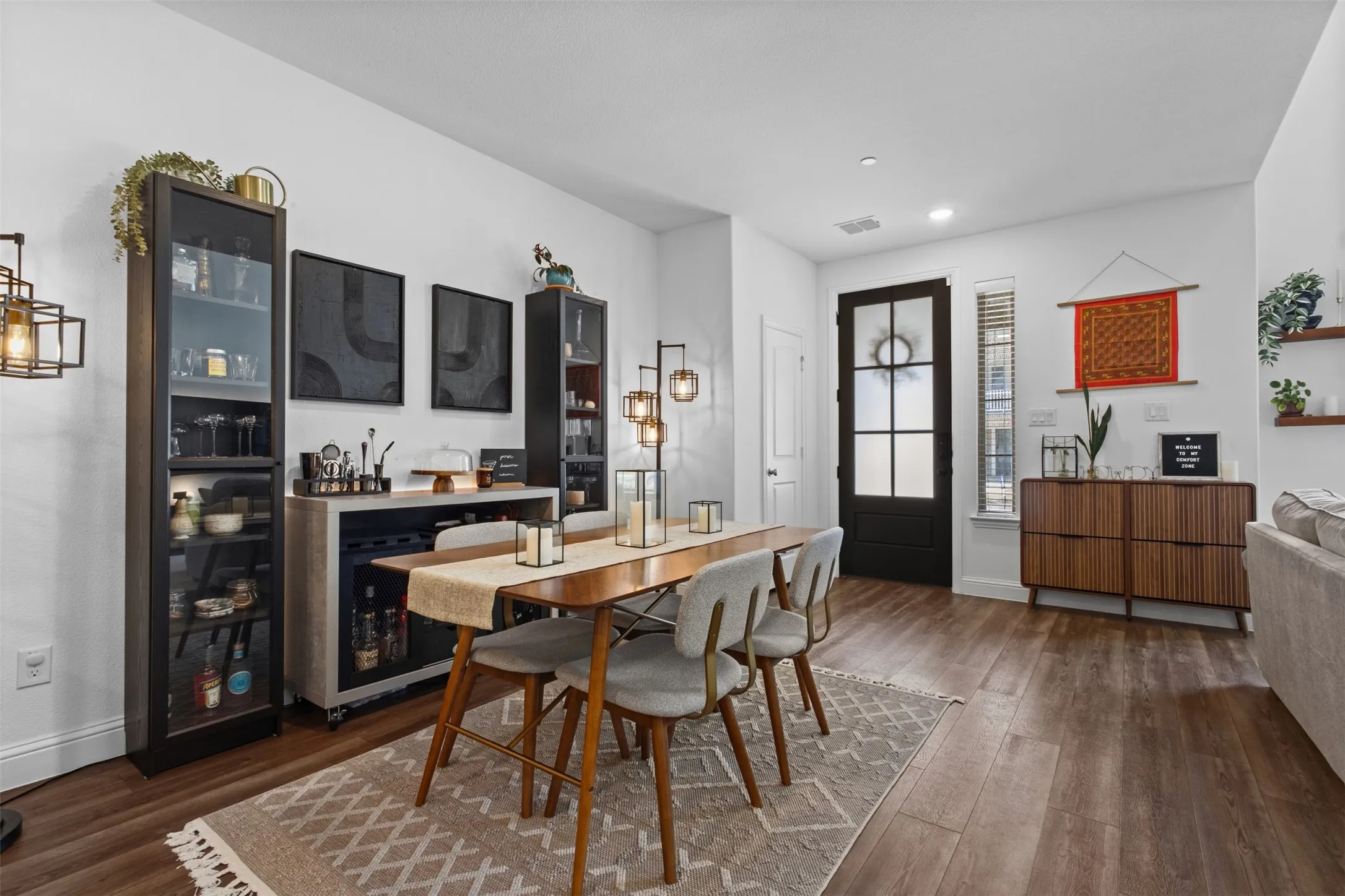 Townhouse For Sale in Denton County , 3672 Dutchess Drive, Frisco, Texas 75034, 2 Bedroom, 3 Bathroom, 2 Garage spaces, 1,842 Sqft, built in 2020, Price $455,000, mls#21340207, Real Estate Agent in Frisco, Homes For Sale in Denton county, Homes For Sale in Frisco, Realtor in Frisco Texas, Real Estate Brokerage Independent Realty Texas, Luminita Cordes Realtor