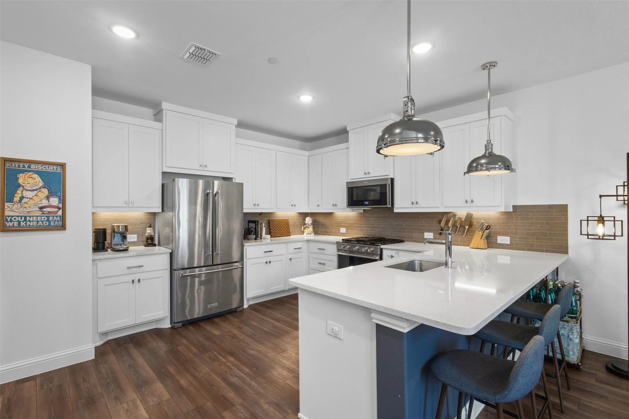 Townhouse For Sale in Denton County , 3672 Dutchess Drive, Frisco, Texas 75034, 2 Bedroom, 3 Bathroom, 2 Garage spaces, 1,842 Sqft, built in 2020, Price $455,000, mls#21340207, Real Estate Agent in Frisco, Homes For Sale in Denton county, Homes For Sale in Frisco, Realtor in Frisco Texas, Real Estate Brokerage Independent Realty Texas, Luminita Cordes Realtor