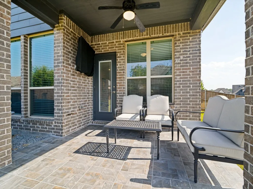 Single Family Residence For Sale in Collin County , 1103 Pheasant Crossing, Wylie, Texas 75098, 5 Bedroom, 4 Bathroom, 3 Garage spaces, 3,300 Sqft, built in 2020, mls#21338644, Real Estate Agent in Wylie, Homes For Sale in Collin county, Homes For Sale in Wylie, Realtor in Wylie Texas, Real Estate Brokerage Independent Realty Texas, Luminita Cordes Realtor