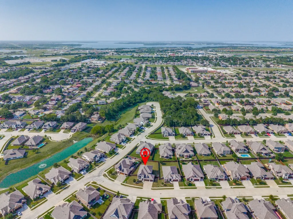 Single Family Residence For Sale in Collin County , 1103 Pheasant Crossing, Wylie, Texas 75098, 5 Bedroom, 4 Bathroom, 3 Garage spaces, 3,300 Sqft, built in 2020, mls#21338644, Real Estate Agent in Wylie, Homes For Sale in Collin county, Homes For Sale in Wylie, Realtor in Wylie Texas, Real Estate Brokerage Independent Realty Texas, Luminita Cordes Realtor