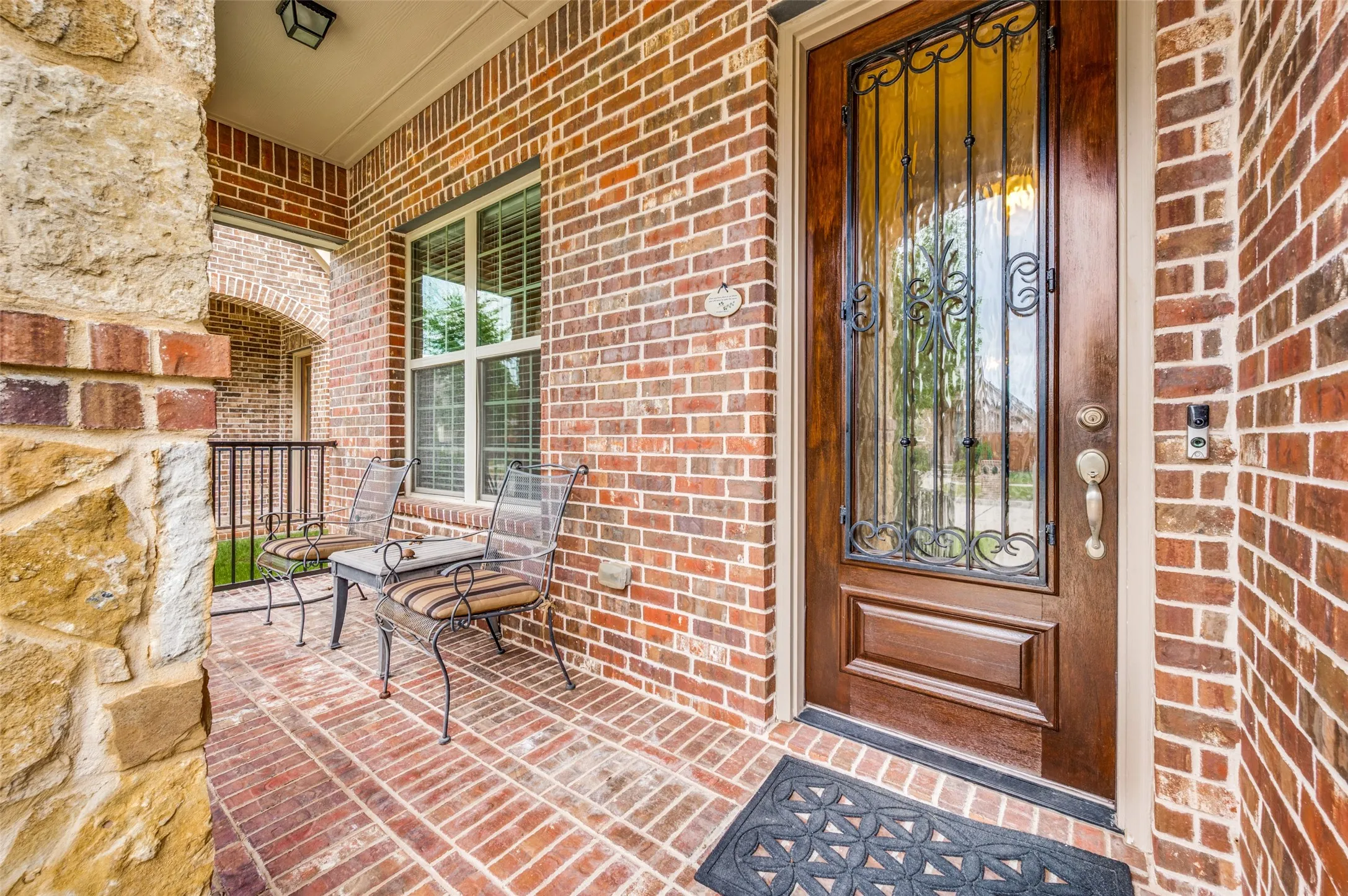Single Family Residence For Sale in Denton County , 610 Enfield Drive, Frisco, Texas 75036, 4 Bedroom, 3 Bathroom, 2 Garage spaces, 2,704 Sqft, built in 2016, mls#21338222, Real Estate Agent in Frisco, Homes For Sale in Denton county, Homes For Sale in Frisco, Realtor in Frisco Texas, Real Estate Brokerage Independent Realty Texas, Luminita Cordes Realtor