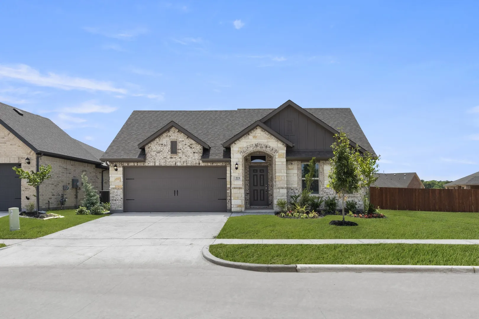 Single Family Residence For Sale in Kaufman County , 223 Van Horn Drive, Terrell, Texas 75160, 4 Bedroom, 2 Bathroom, 2 Garage spaces, 1,915 Sqft, built in 2026, mls#21340598, Real Estate Agent in Terrell, Homes For Sale in Kaufman county, Homes For Sale in Terrell, Realtor in Terrell Texas, Real Estate Brokerage Independent Realty Texas, Luminita Cordes Realtor
