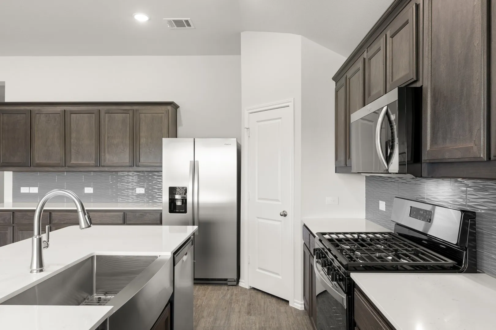 13. 223 Van Horn - Kitchen (3)