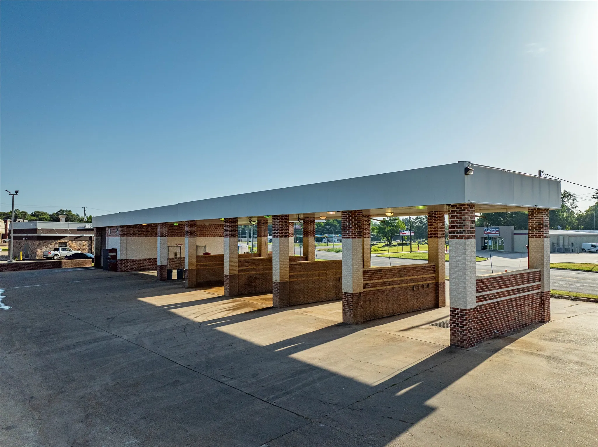 Business For Sale in Camp County , 109 S Greer Boulevard, Pittsburg, Texas 75686, 0, 0, Garage spaces, 0 Sqft, built in 2003, mls#21340614, Real Estate Agent in Pittsburg, Homes For Sale in Camp county, Homes For Sale in Pittsburg, Realtor in Pittsburg Texas, Real Estate Brokerage Independent Realty Texas, Luminita Cordes Realtor