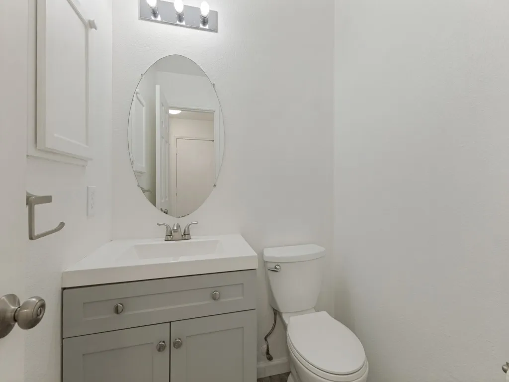 Single Family Residence For Sale in Dallas County , 6913 Conestoga Drive, Rowlett, Texas 75089, 3 Bedroom, 3 Bathroom, 2 Garage spaces, 1,917 Sqft, built in 1991, mls#21339903, Real Estate Agent in Rowlett, Homes For Sale in Dallas county, Homes For Sale in Rowlett, Realtor in Rowlett Texas, Real Estate Brokerage Independent Realty Texas, Luminita Cordes Realtor