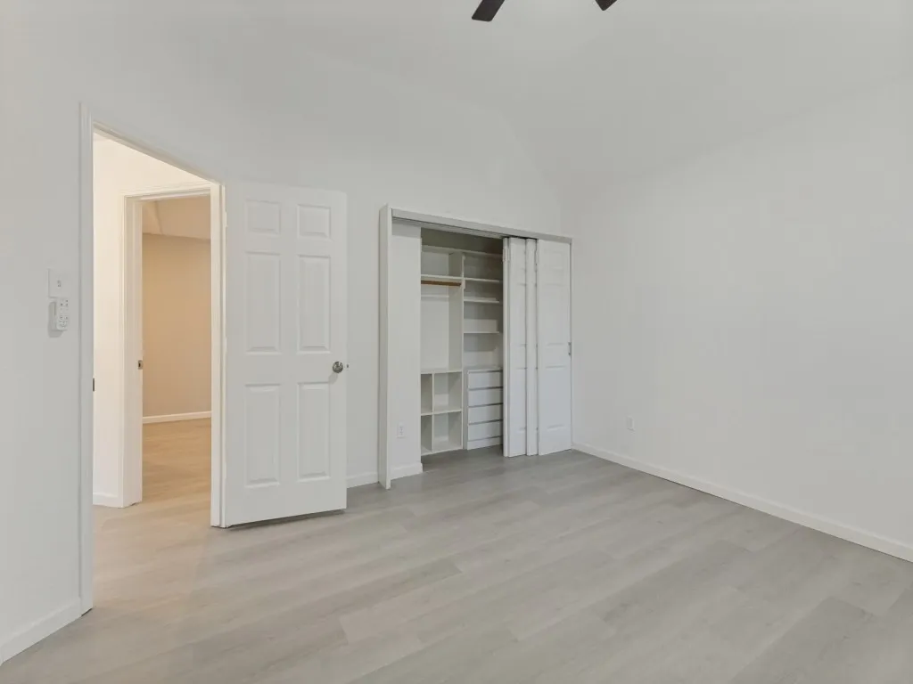 Single Family Residence For Sale in Dallas County , 6913 Conestoga Drive, Rowlett, Texas 75089, 3 Bedroom, 3 Bathroom, 2 Garage spaces, 1,917 Sqft, built in 1991, mls#21339903, Real Estate Agent in Rowlett, Homes For Sale in Dallas county, Homes For Sale in Rowlett, Realtor in Rowlett Texas, Real Estate Brokerage Independent Realty Texas, Luminita Cordes Realtor