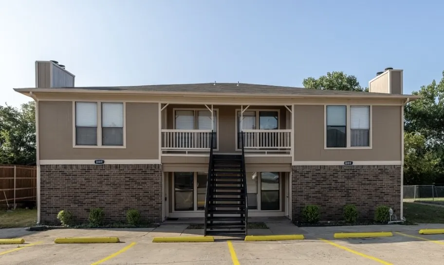 Quadruplex For Sale in Tarrant County , 8109 Foxfire Lane, White Settlement, Texas 76108, 0, 0, Garage spaces, 0 Sqft, built in 1985, mls#21340369, Real Estate Agent in White Settlement, Homes For Sale in Tarrant county, Homes For Sale in White Settlement, Realtor in White Settlement Texas, Real Estate Brokerage Independent Realty Texas, Luminita Cordes Realtor