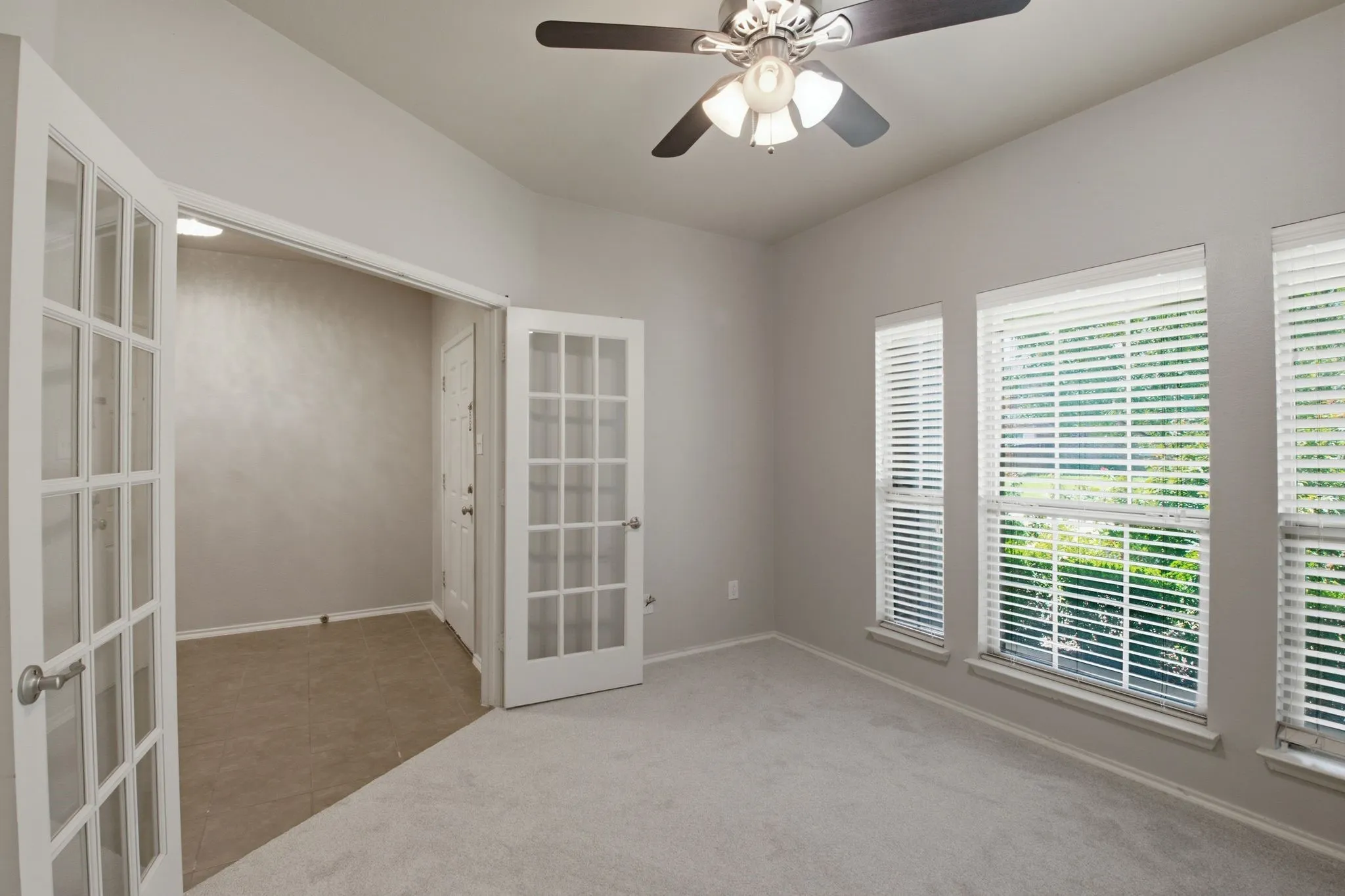 Single Family Residence For Sale in Collin County , 125 Meadow Crest Drive, Princeton, Texas 75407, 3 Bedroom, 2 Bathroom, 2 Garage spaces, 1,873 Sqft, built in 2012, mls#21340063, Real Estate Agent in Princeton, Homes For Sale in Collin county, Homes For Sale in Princeton, Realtor in Princeton Texas, Real Estate Brokerage Independent Realty Texas, Luminita Cordes Realtor