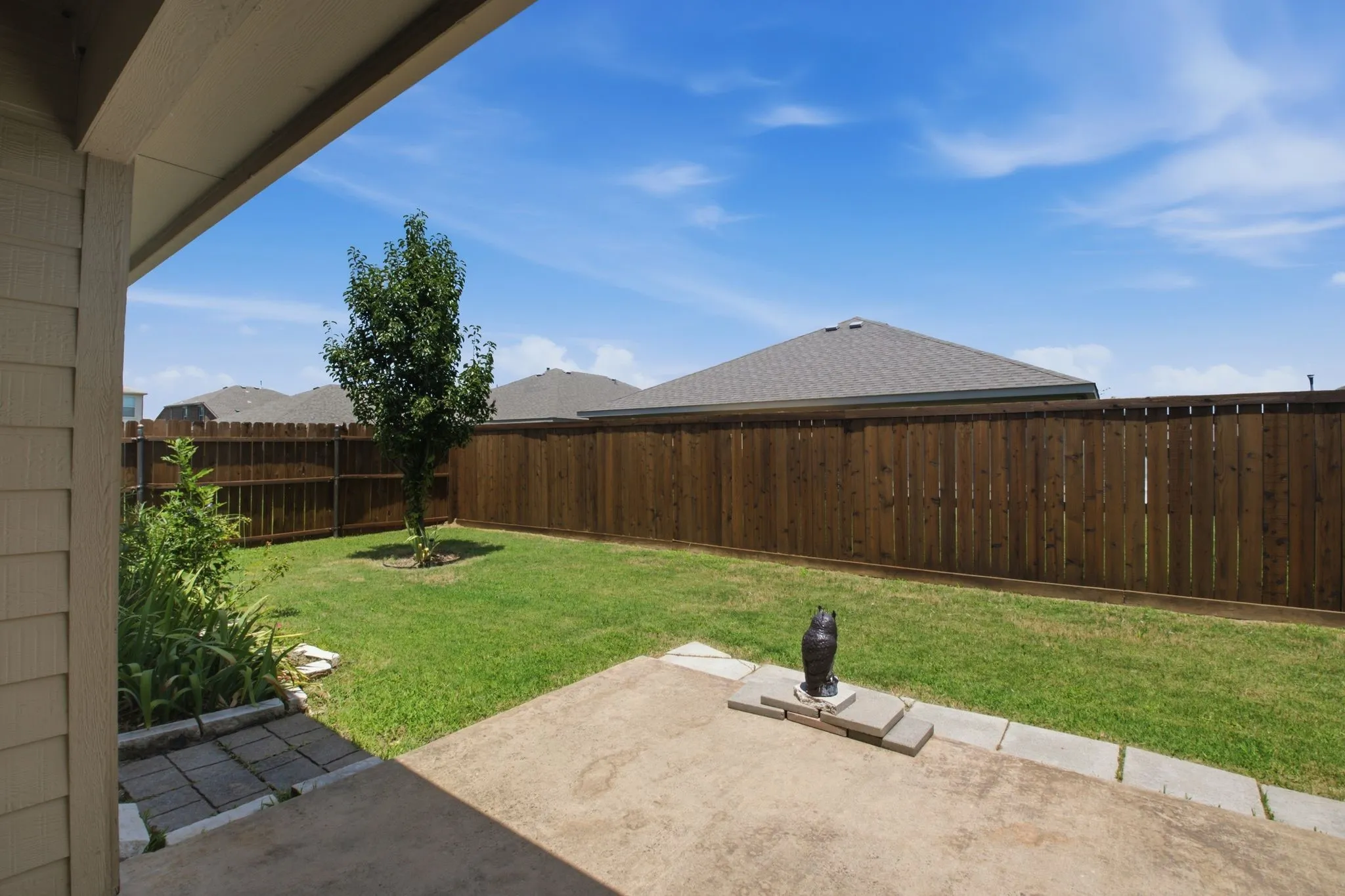 Single Family Residence For Sale in Collin County , 125 Meadow Crest Drive, Princeton, Texas 75407, 3 Bedroom, 2 Bathroom, 2 Garage spaces, 1,873 Sqft, built in 2012, mls#21340063, Real Estate Agent in Princeton, Homes For Sale in Collin county, Homes For Sale in Princeton, Realtor in Princeton Texas, Real Estate Brokerage Independent Realty Texas, Luminita Cordes Realtor
