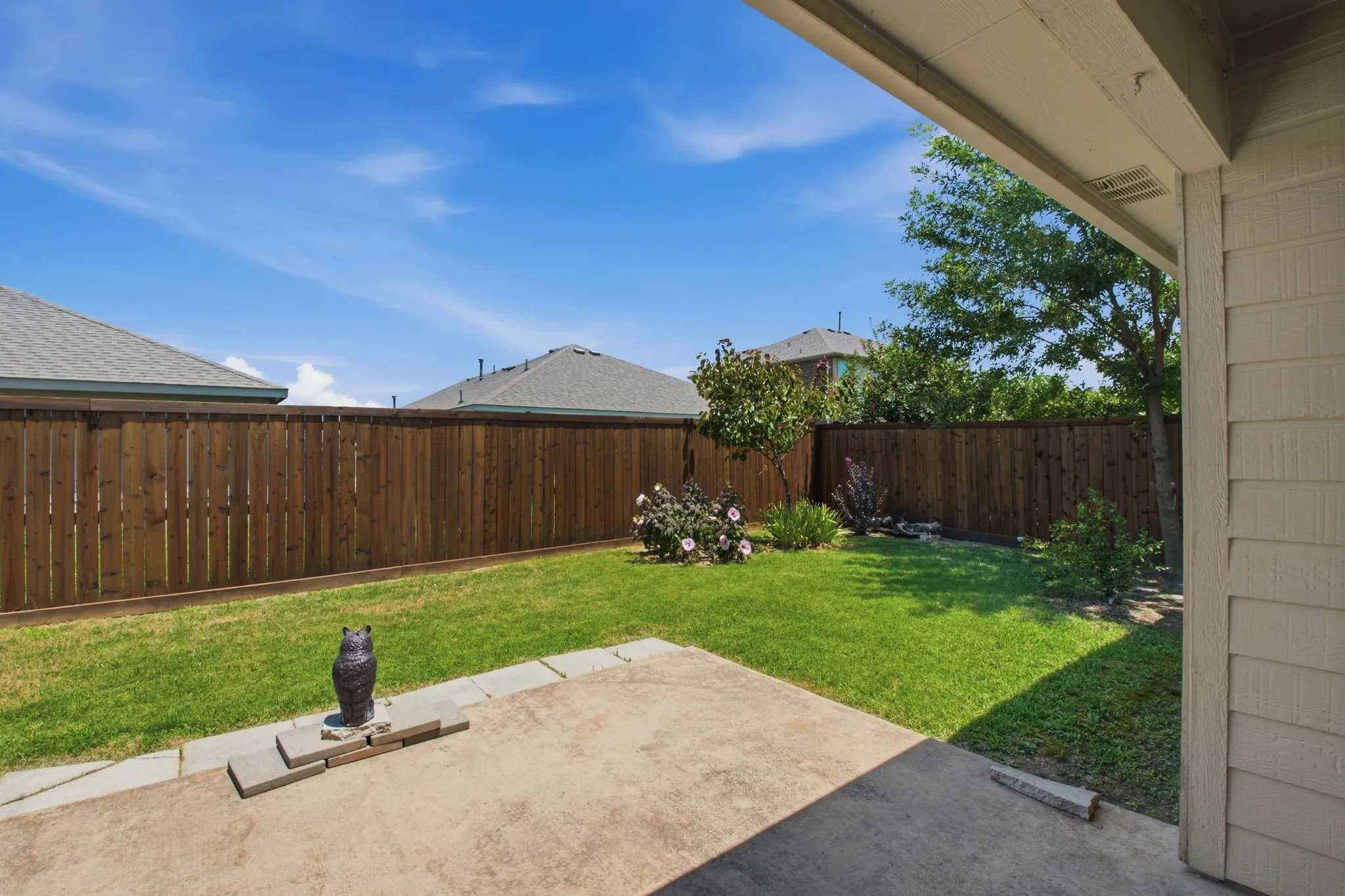 Single Family Residence For Sale in Collin County , 125 Meadow Crest Drive, Princeton, Texas 75407, 3 Bedroom, 2 Bathroom, 2 Garage spaces, 1,873 Sqft, built in 2012, mls#21340063, Real Estate Agent in Princeton, Homes For Sale in Collin county, Homes For Sale in Princeton, Realtor in Princeton Texas, Real Estate Brokerage Independent Realty Texas, Luminita Cordes Realtor