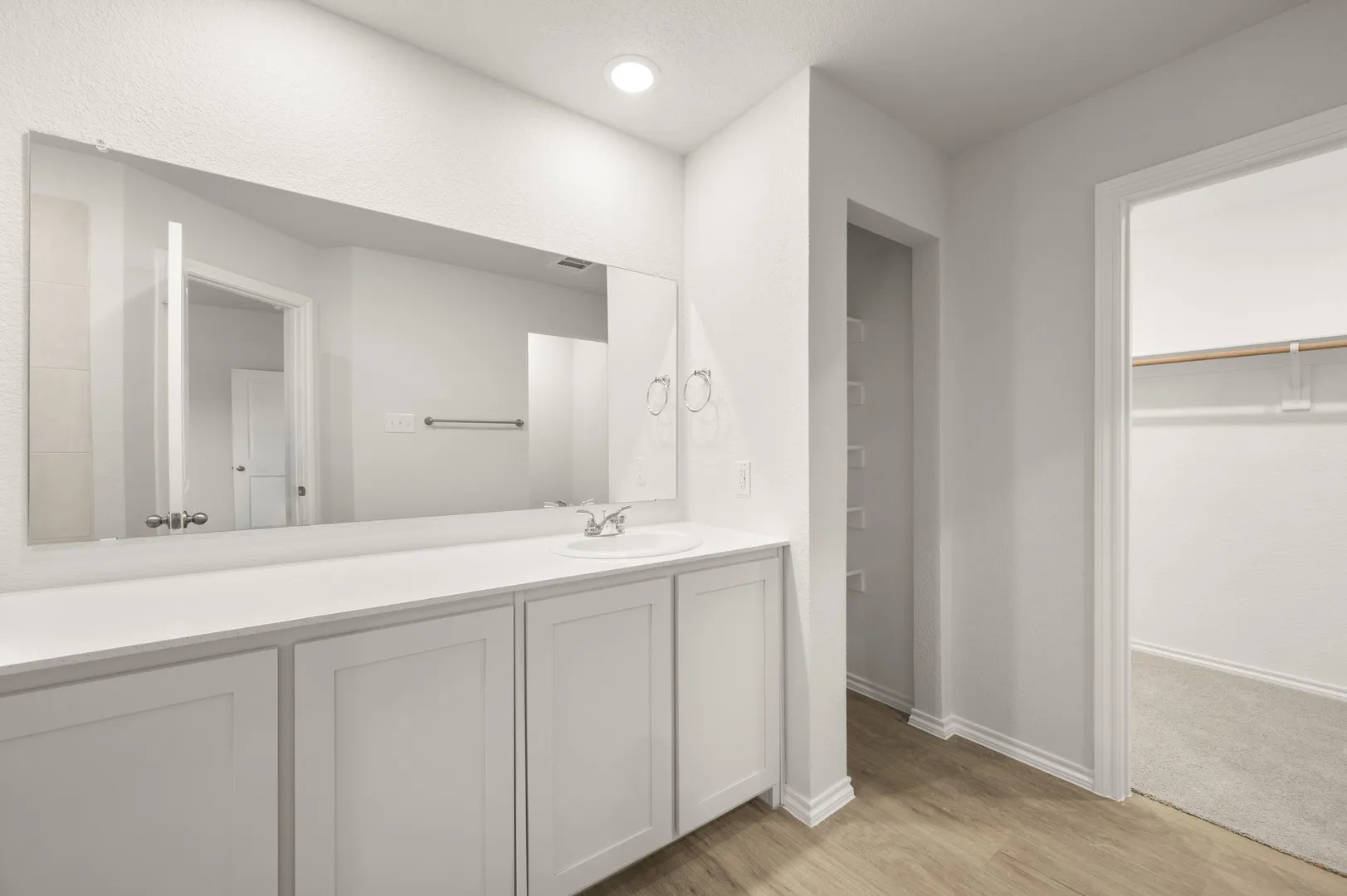 4504 Avion- Primary Suite-3