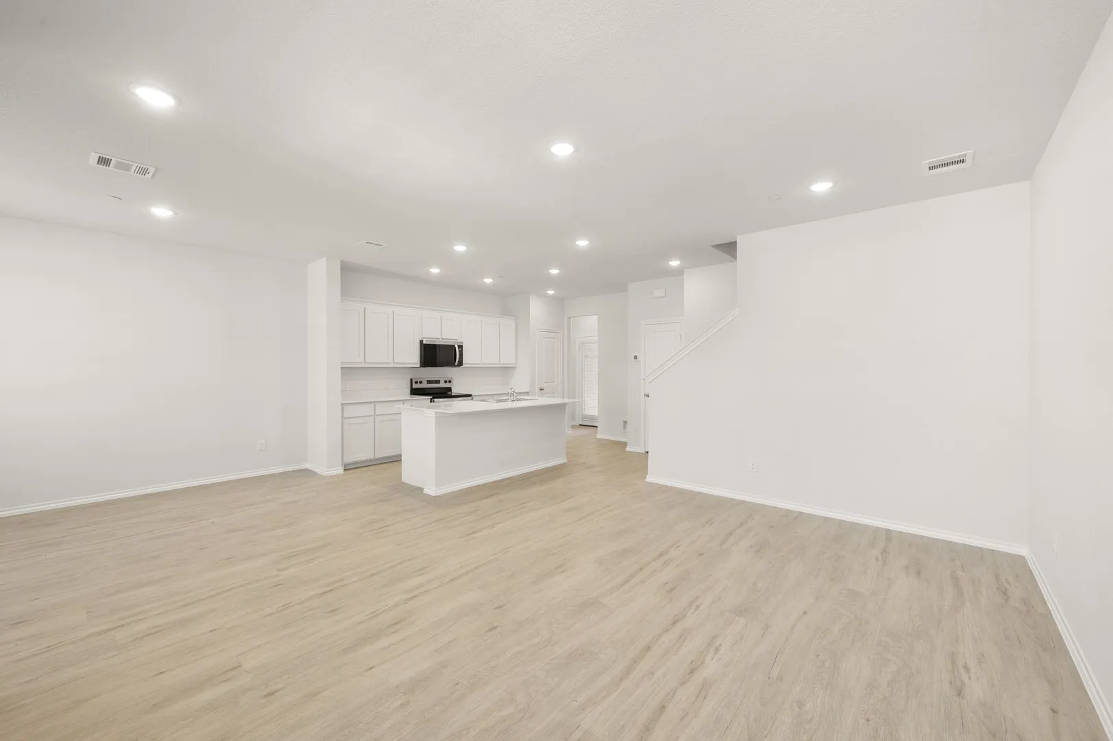 4504 Avion- Living Room-2