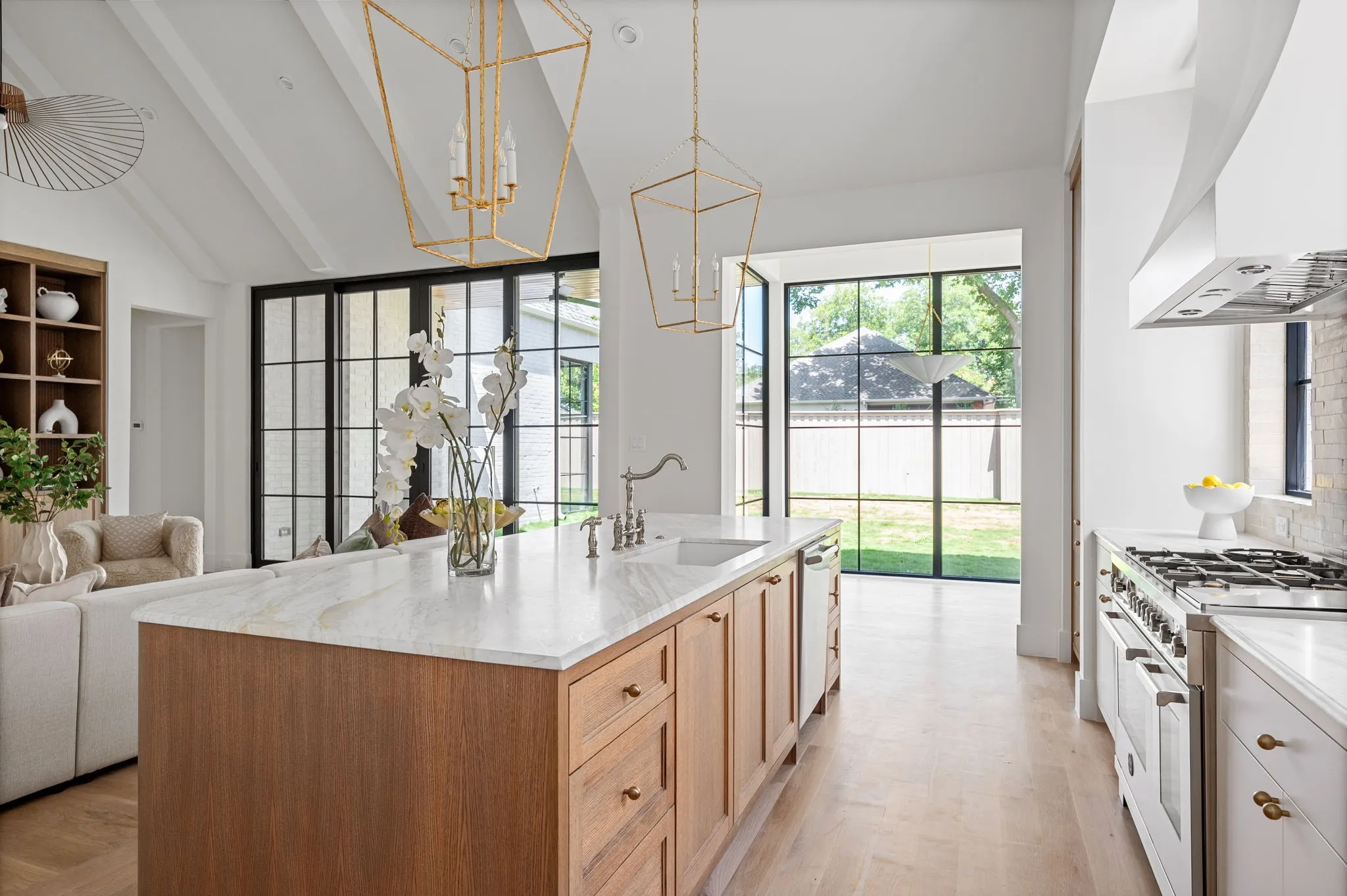 Single Family Residence For Sale in Dallas County , 9027 Daytonia Avenue, Dallas, Texas 75218, 5 Bedroom, 5 Bathroom, 2 Garage spaces, 4,097 Sqft, built in 2026, mls#21327621, Real Estate Agent in Dallas, Homes For Sale in Dallas county, Homes For Sale in Dallas, Realtor in Dallas Texas, Real Estate Brokerage Independent Realty Texas, Luminita Cordes Realtor