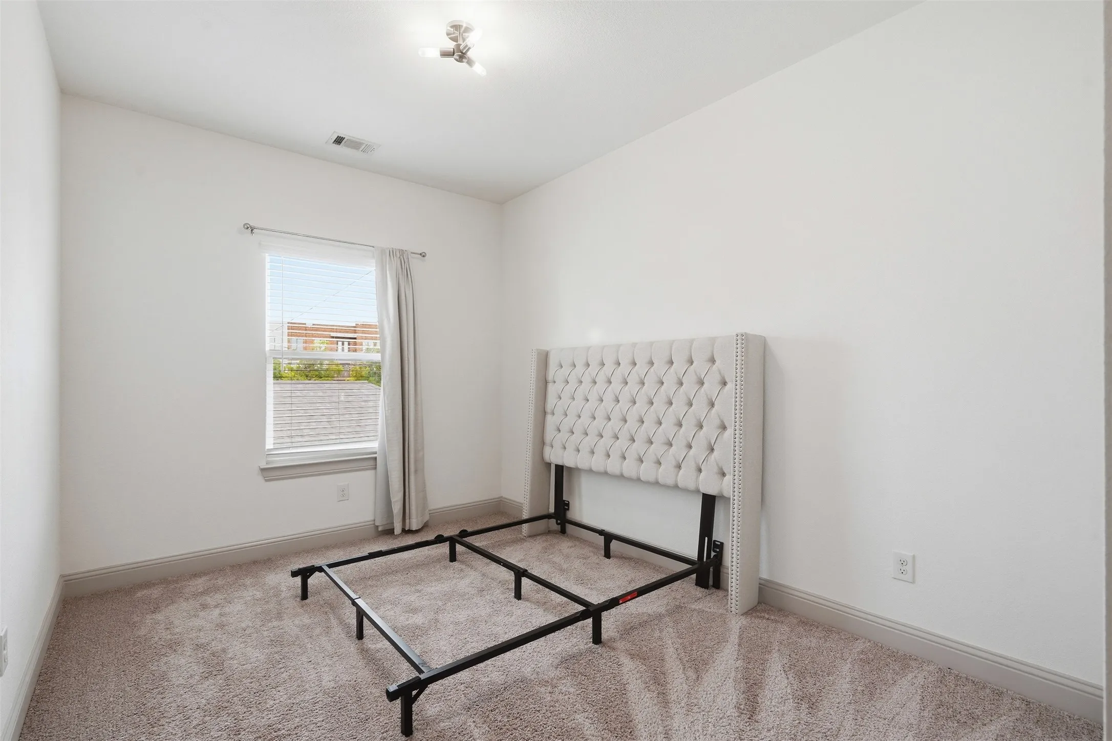 Townhouse For Sale in Tarrant County , 3126 Wayside Avenue, Fort Worth, Texas 76110, 3 Bedrooms, 3 Bathrooms, 2 Garage spaces, 1,922 Sqft, built in 2020, Price $645,000, mls#21340214, Real Estate Agent in Fort Worth, Homes For Sale in Tarrant county, Homes For Sale in Fort Worth, Realtor in Fort Worth Texas, Real Estate Brokerage Independent Realty Texas, Luminita Cordes Realtor