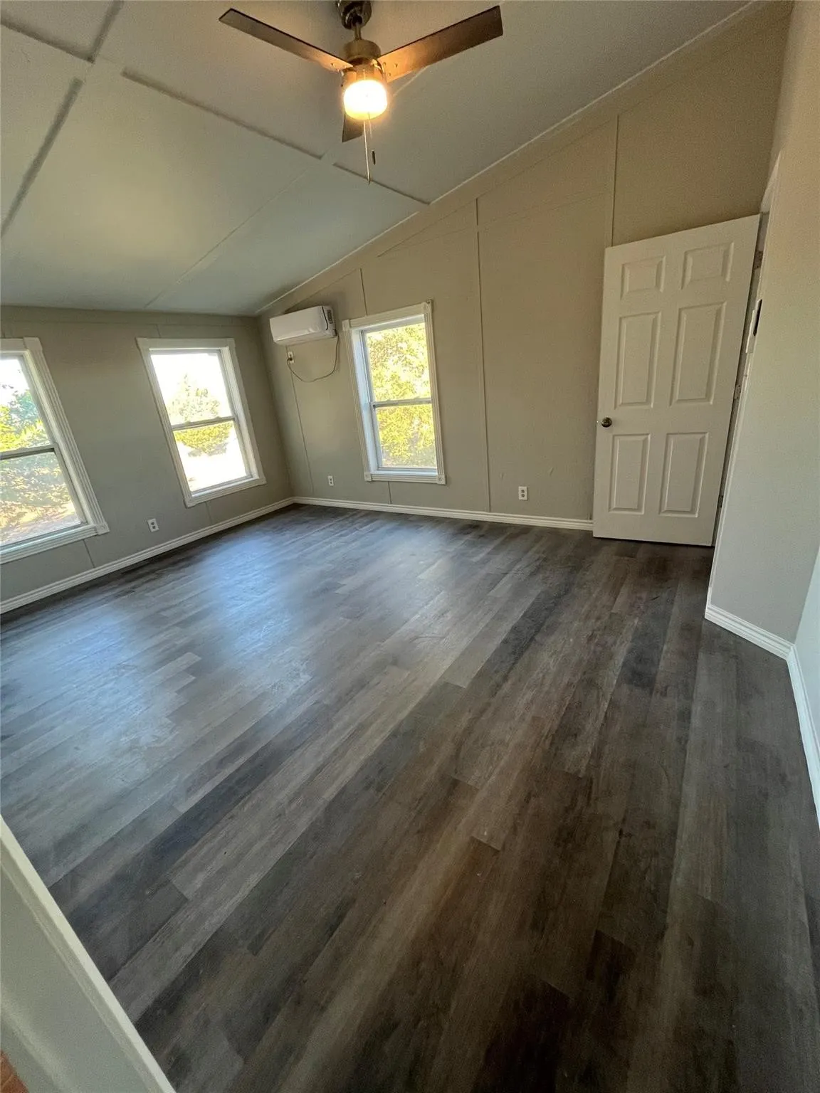 Barndo bedroom