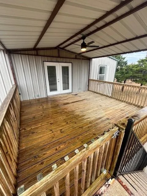 Covered deck on barndominium