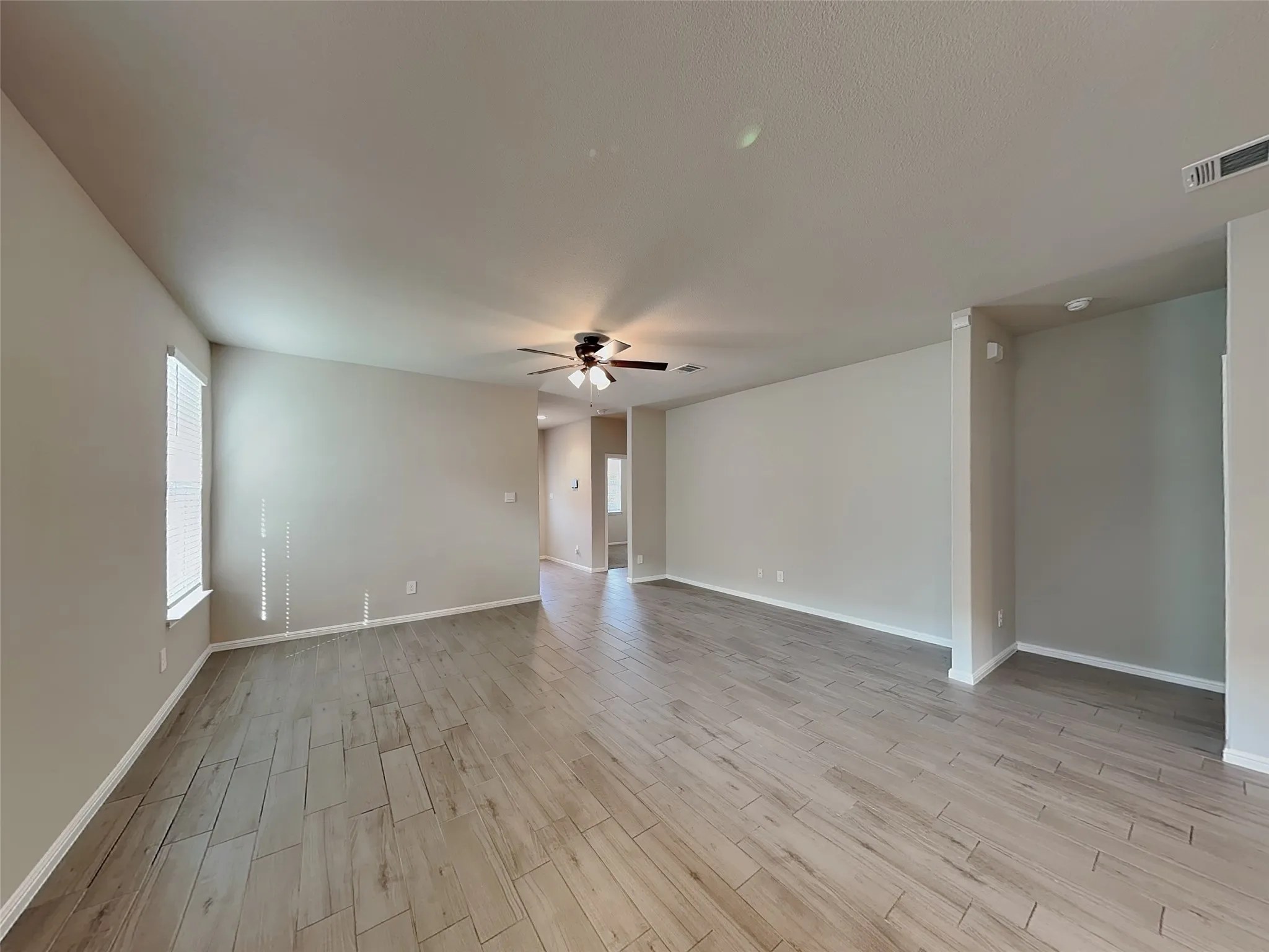 Single Family Residence For Rent in Tarrant County , 6721 Lake Overlook Drive, Fort Worth, Texas 76135, 3 Bedrooms, 2 Bathrooms, 2 Garage spaces, 1,602 Sqft, built in 2024, Price $2,075, mls#21340648, Real Estate Agent in Fort Worth, Homes For Rent in Tarrant county, Homes For Rent in Fort Worth, Realtor in Fort Worth Texas, Real Estate Brokerage Independent Realty Texas, Luminita Cordes Realtor