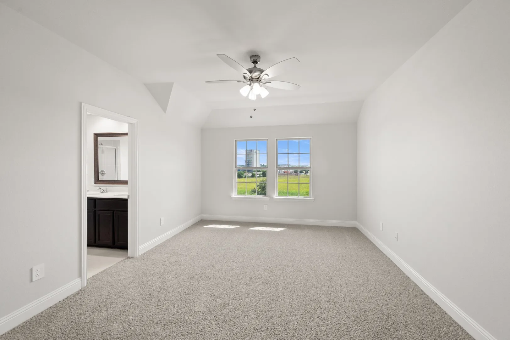 656 Sandiford- Primary Suite