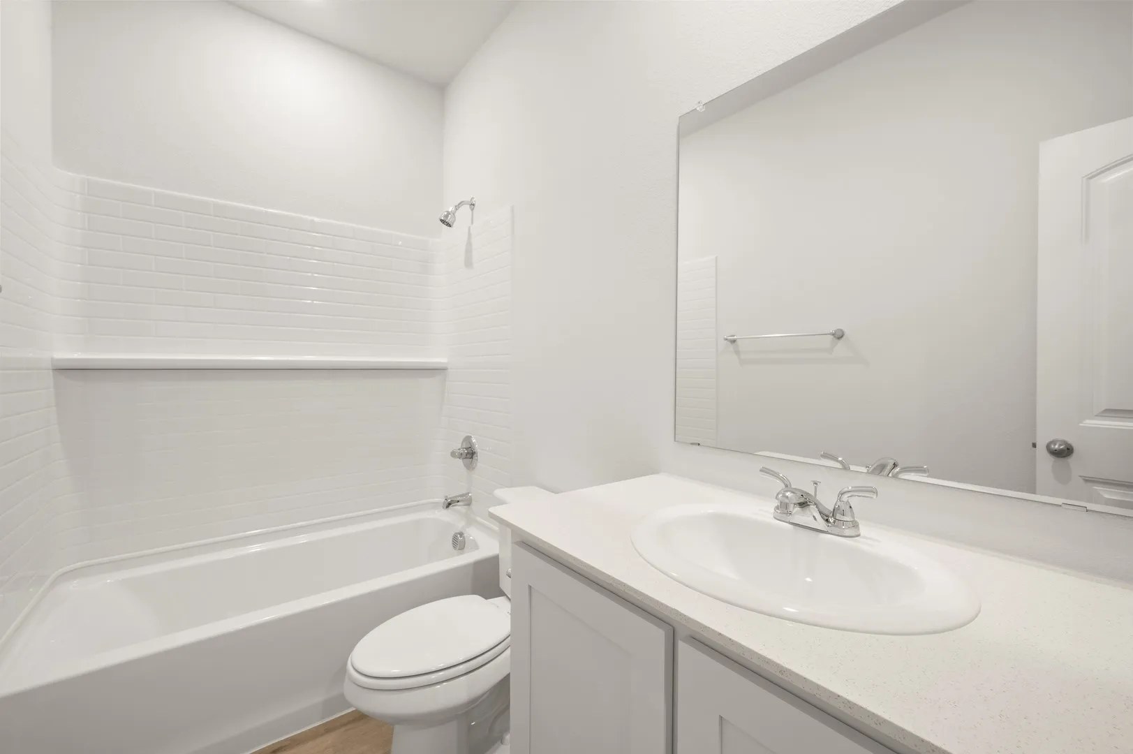 4502 Avion- Bathroom