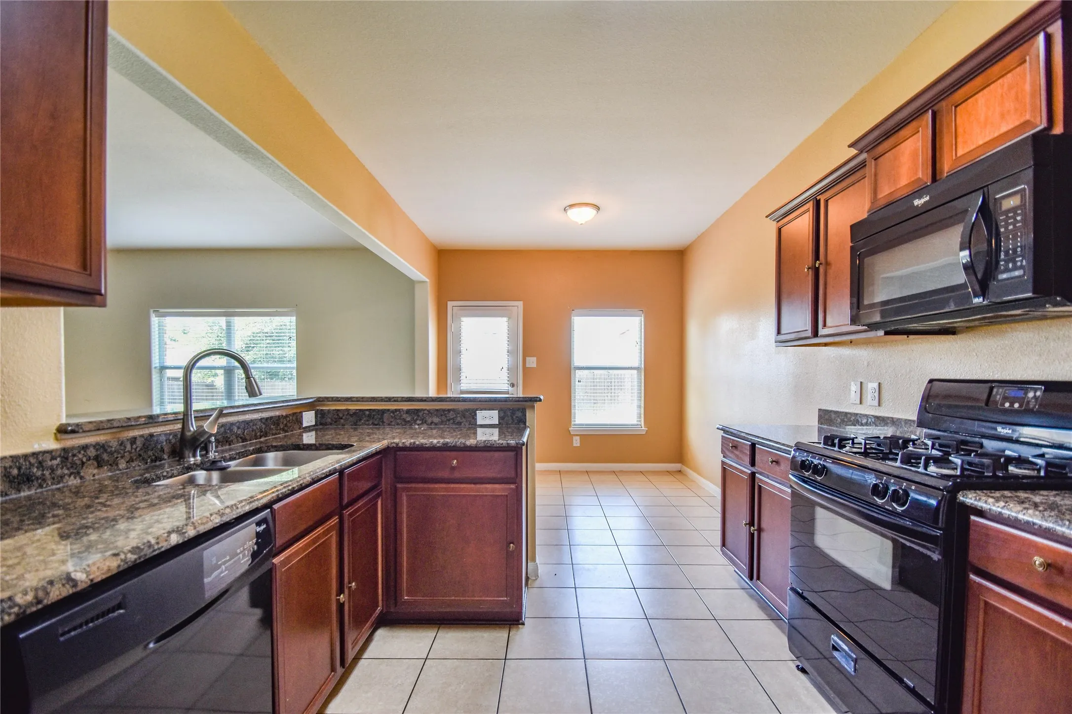 Single Family Residence For Rent in Tarrant County , 784 Keel Line Drive, Crowley, Texas 76036, 4 Bedroom, 3 Bathroom, 2 Garage spaces, 2,142 Sqft, built in 2012, mls#21340666, Real Estate Agent in Crowley, Homes For Rent in Tarrant county, Homes For Rent in Crowley, Realtor in Crowley Texas, Real Estate Brokerage Independent Realty Texas, Luminita Cordes Realtor