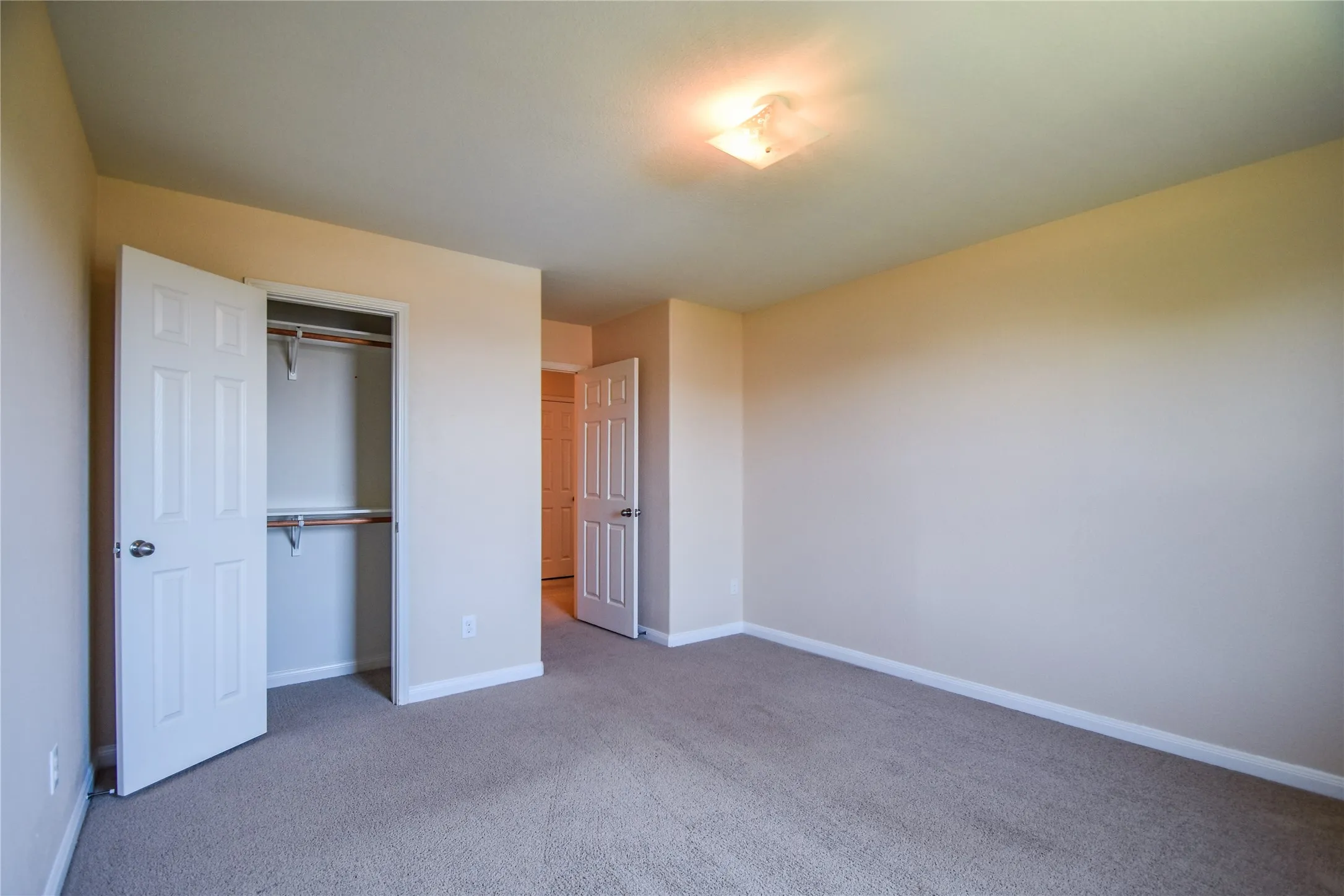 Single Family Residence For Rent in Tarrant County , 784 Keel Line Drive, Crowley, Texas 76036, 4 Bedroom, 3 Bathroom, 2 Garage spaces, 2,142 Sqft, built in 2012, mls#21340666, Real Estate Agent in Crowley, Homes For Rent in Tarrant county, Homes For Rent in Crowley, Realtor in Crowley Texas, Real Estate Brokerage Independent Realty Texas, Luminita Cordes Realtor