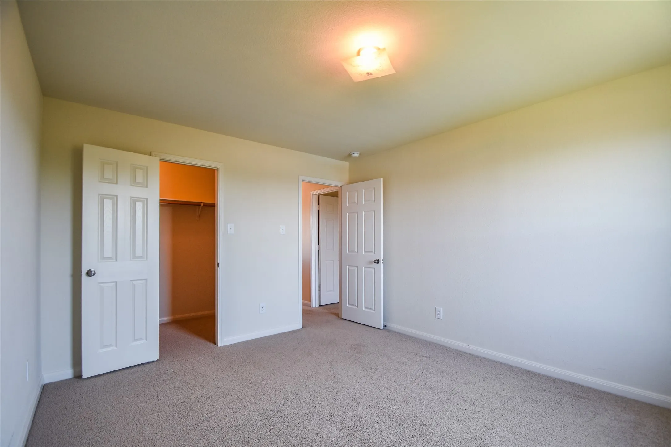 Single Family Residence For Rent in Tarrant County , 784 Keel Line Drive, Crowley, Texas 76036, 4 Bedroom, 3 Bathroom, 2 Garage spaces, 2,142 Sqft, built in 2012, mls#21340666, Real Estate Agent in Crowley, Homes For Rent in Tarrant county, Homes For Rent in Crowley, Realtor in Crowley Texas, Real Estate Brokerage Independent Realty Texas, Luminita Cordes Realtor